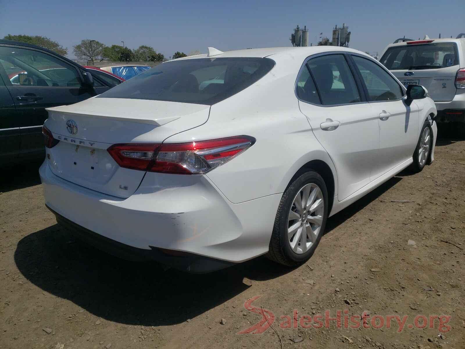 4T1B11HKXKU725565 2019 TOYOTA CAMRY