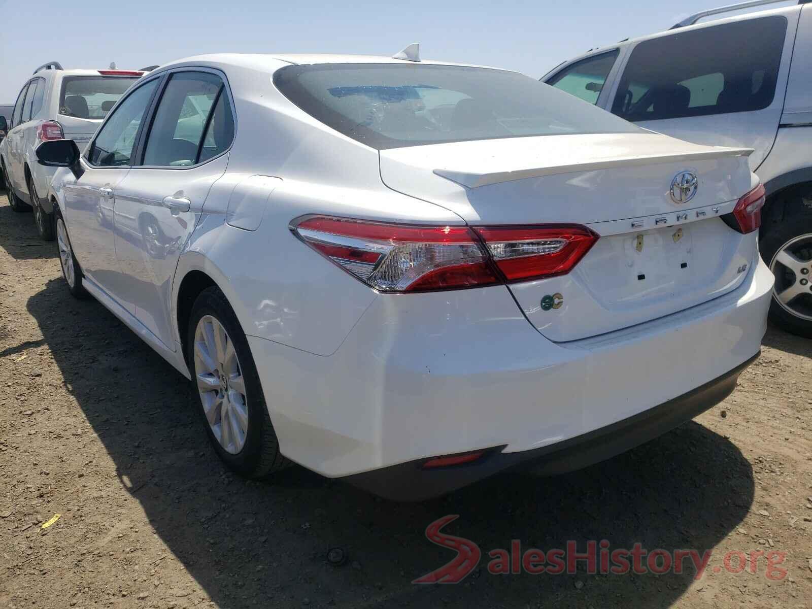 4T1B11HKXKU725565 2019 TOYOTA CAMRY