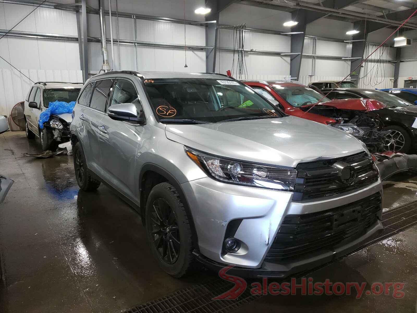 5TDJZRFH5KS595276 2019 TOYOTA HIGHLANDER