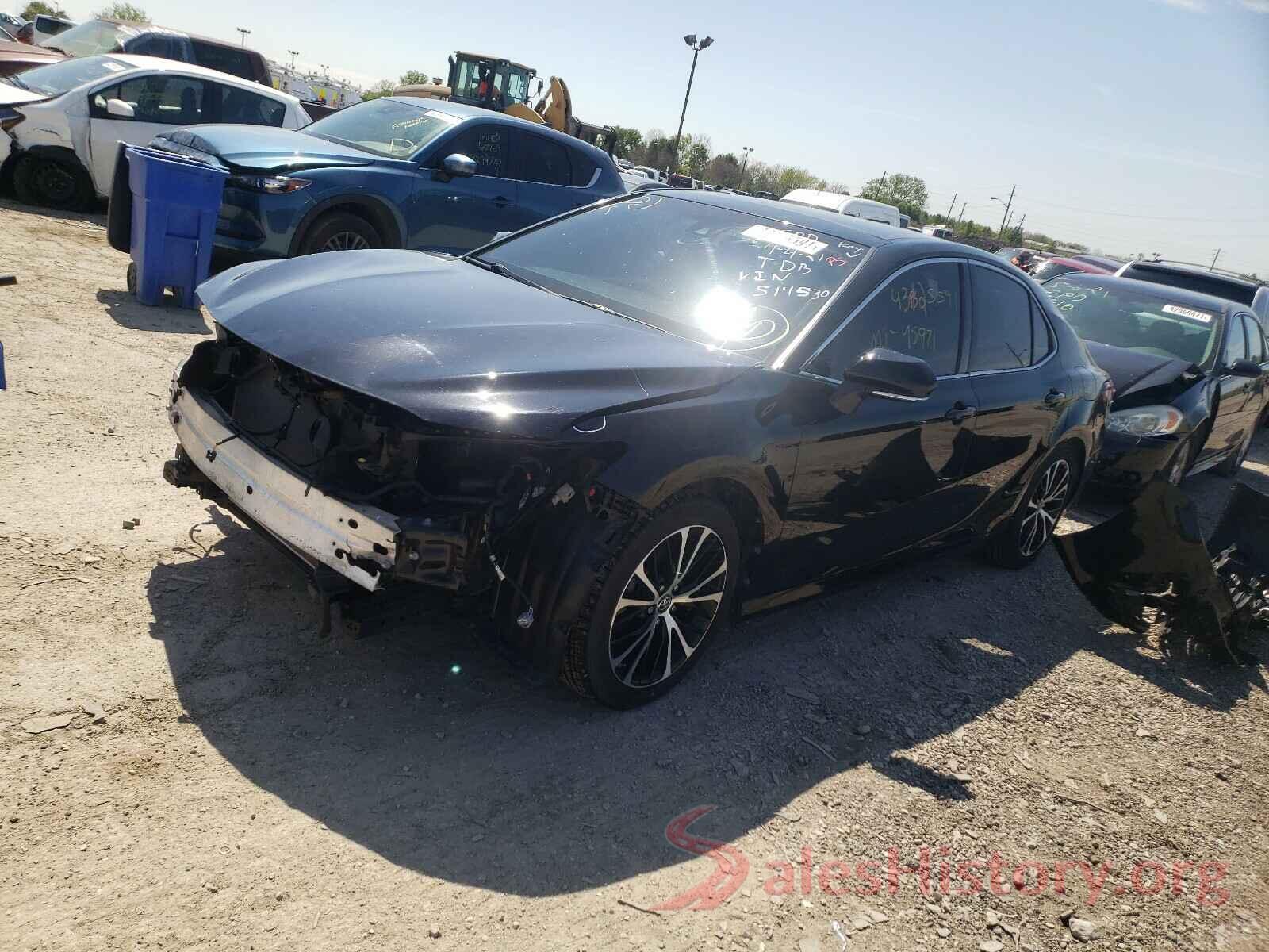 4T1B11HK1JU514530 2018 TOYOTA CAMRY