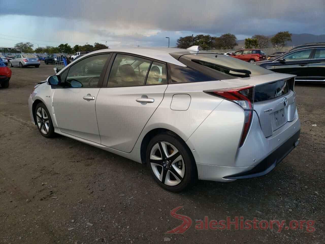 JTDKARFUXJ3554649 2018 TOYOTA PRIUS