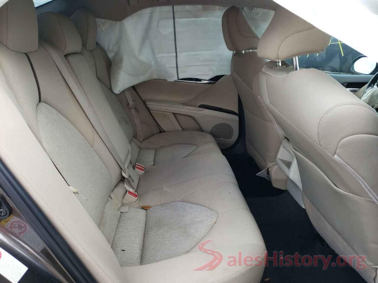 JTNB11HK9J3022608 2018 TOYOTA CAMRY