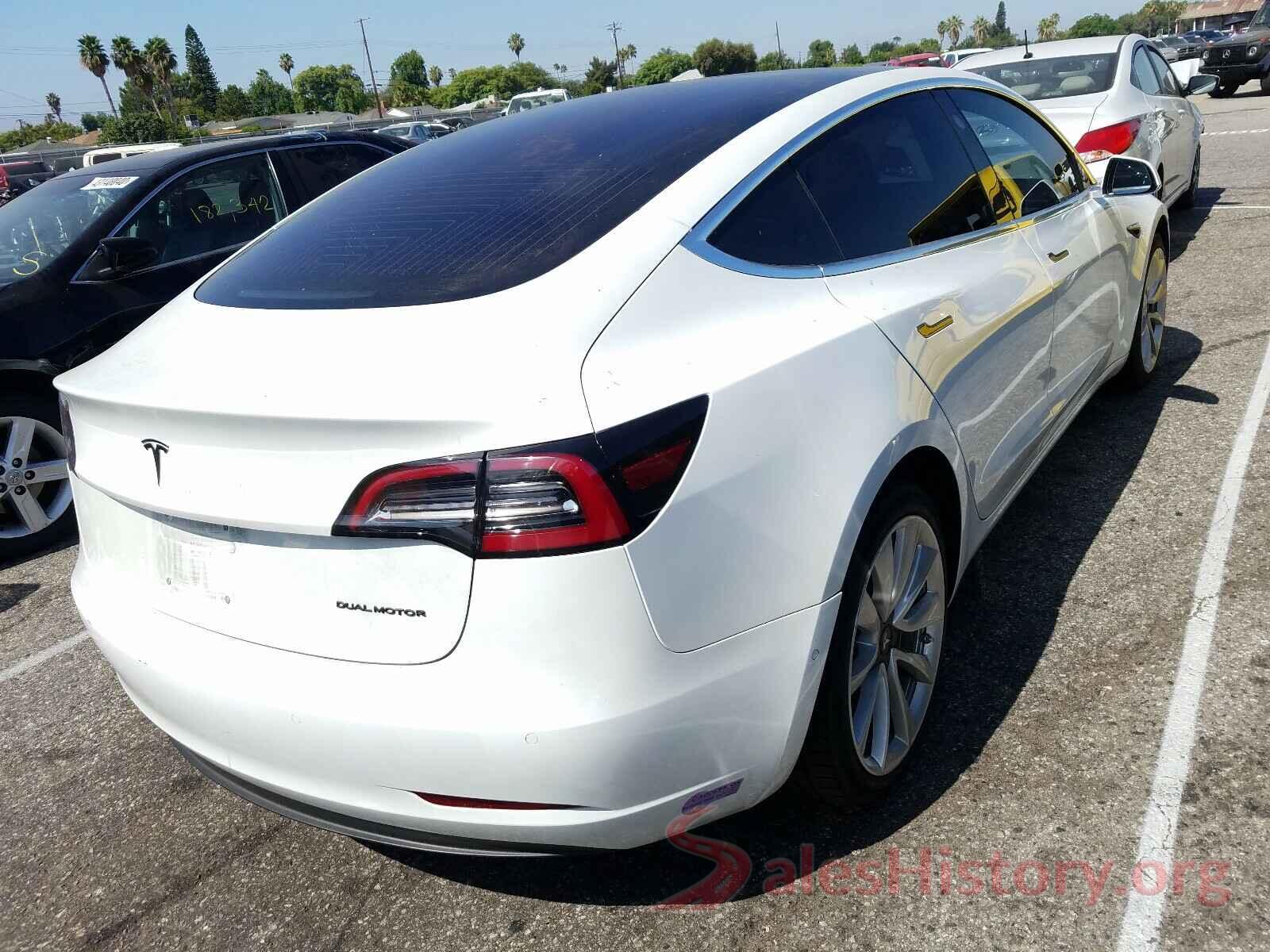 5YJ3E1EA0JF165068 2018 TESLA MODEL 3