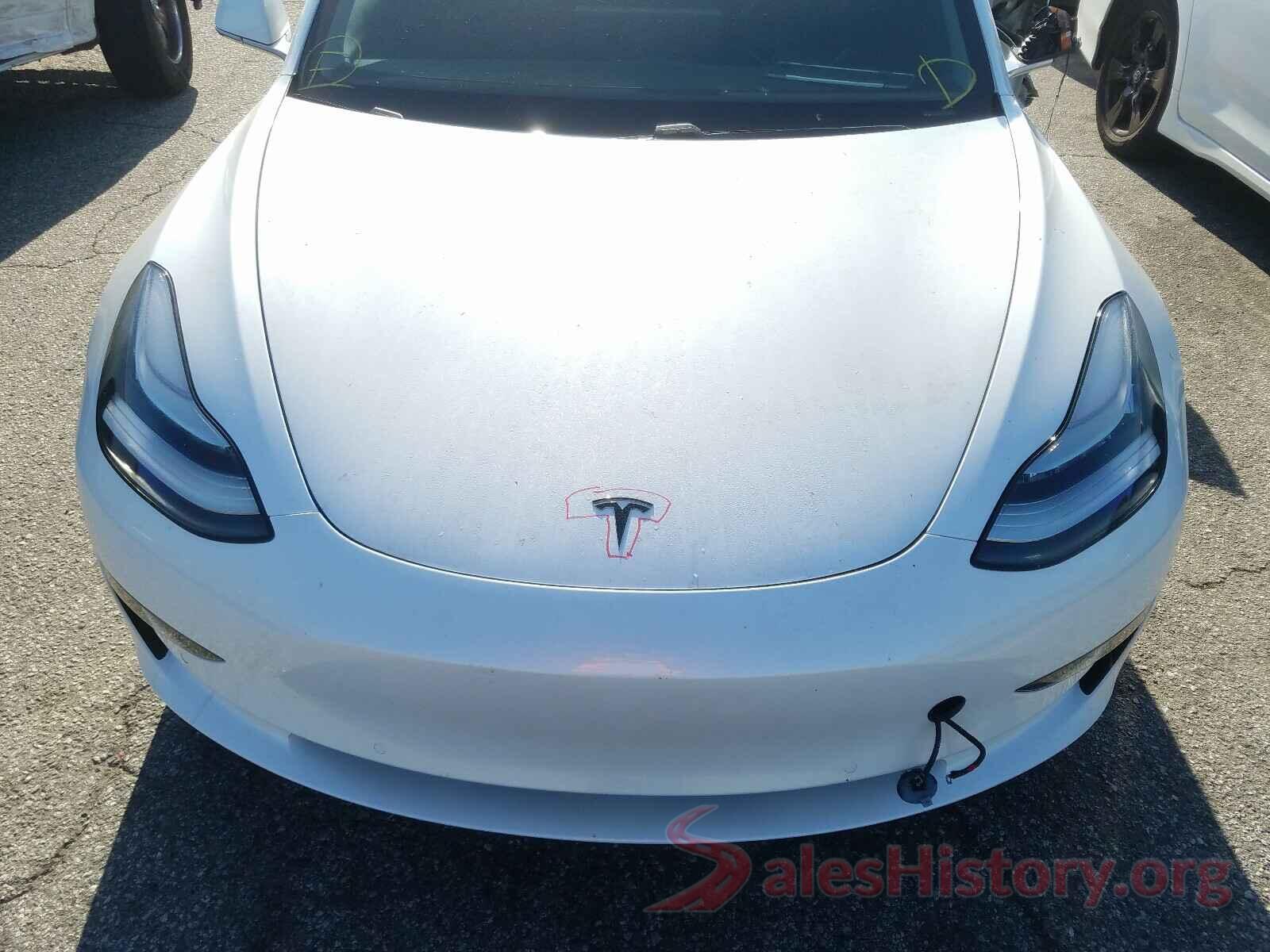 5YJ3E1EA0JF165068 2018 TESLA MODEL 3