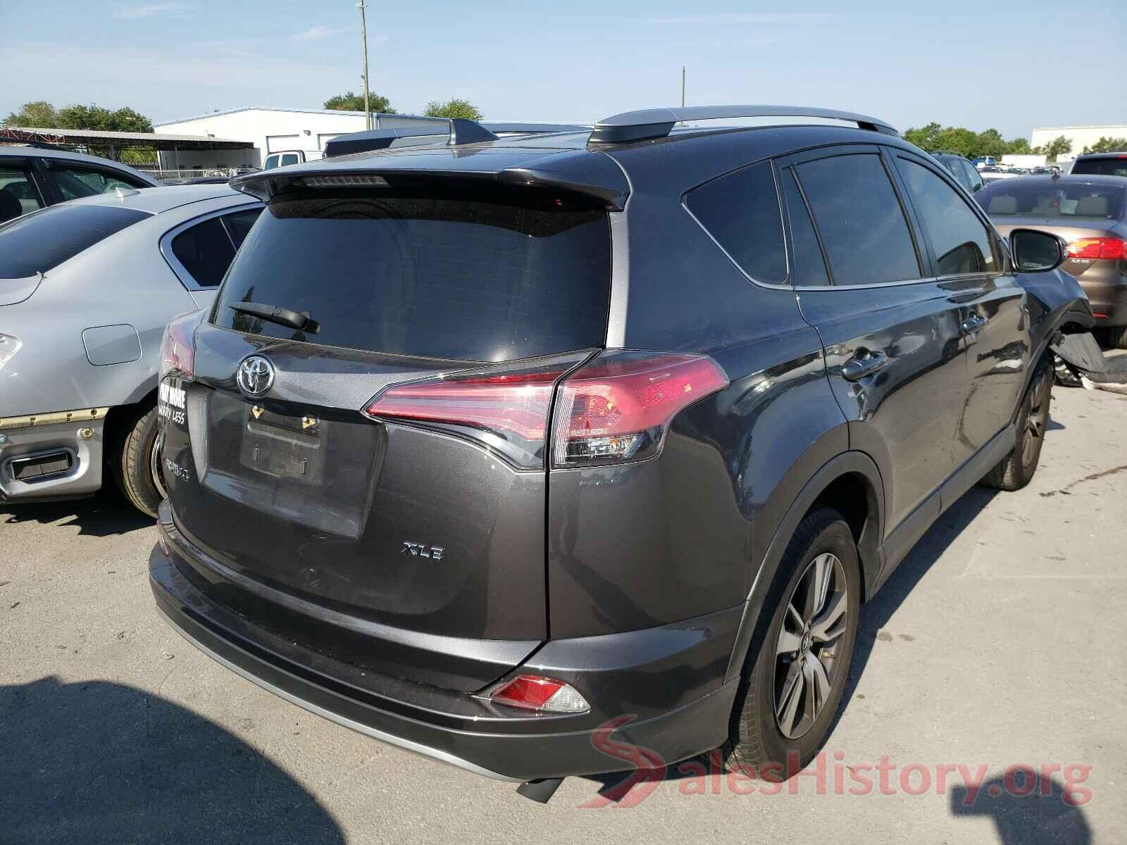 JTMWFREV7JJ752842 2018 TOYOTA RAV4