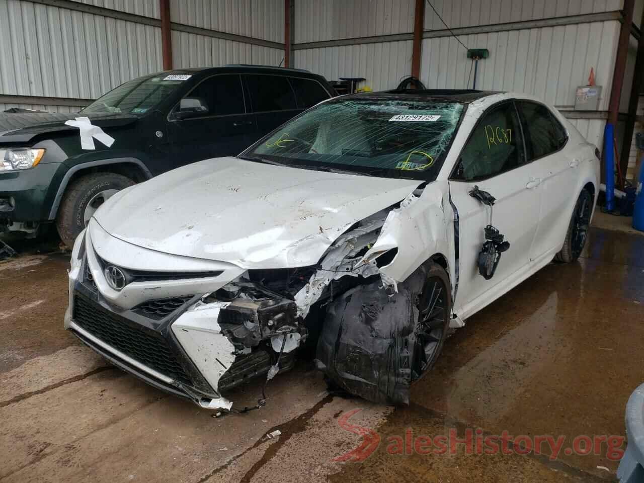 4T1K61AK6MU532666 2021 TOYOTA CAMRY