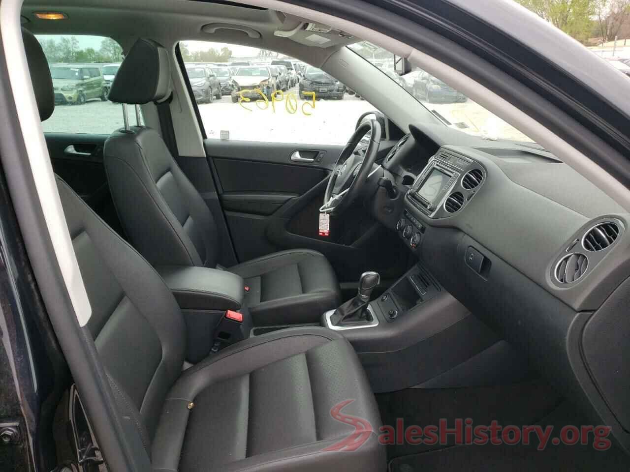 WVGRV7AX0HK012013 2017 VOLKSWAGEN TIGUAN