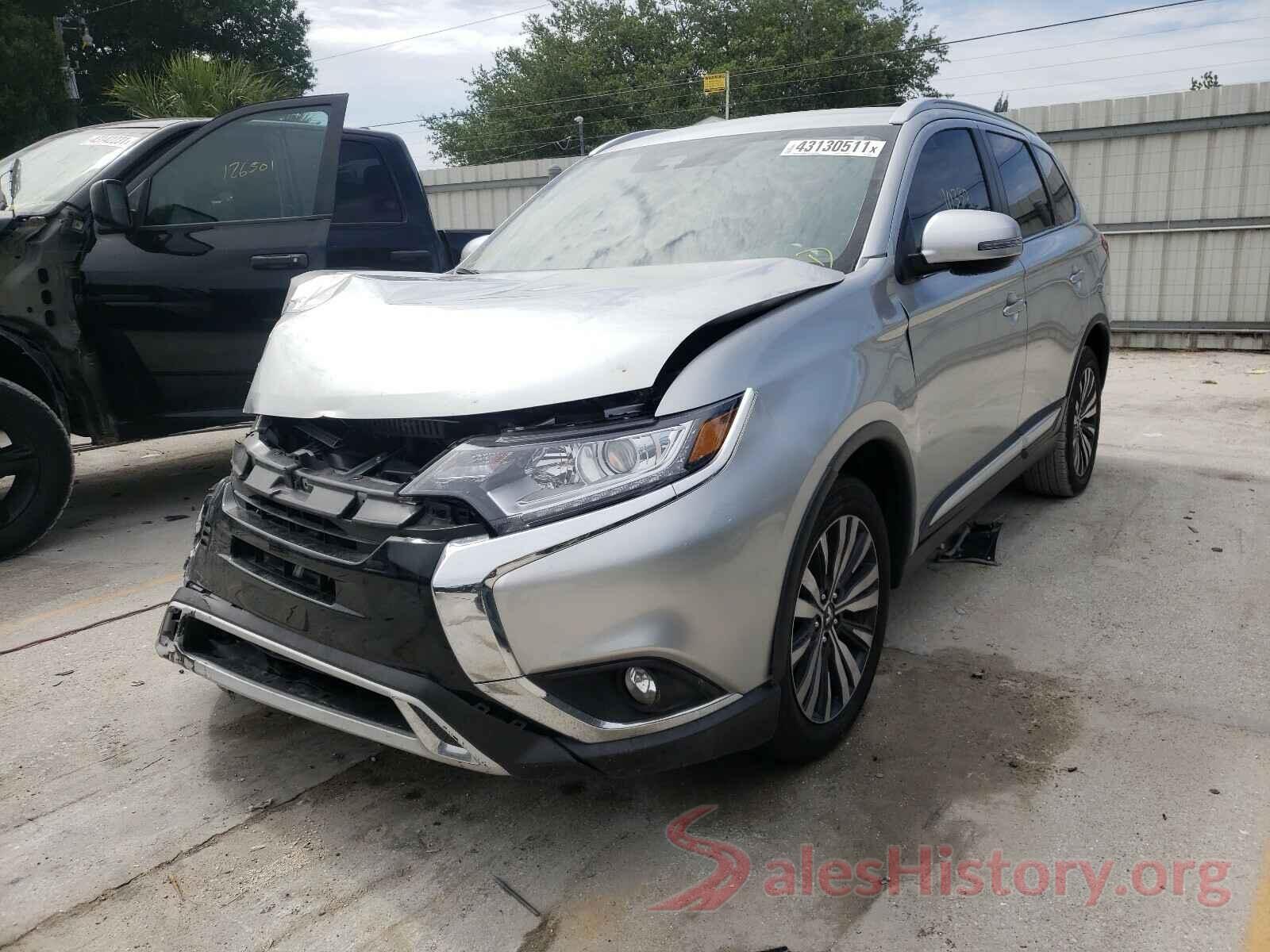 JA4AD3A35LZ021486 2020 MITSUBISHI OUTLANDER