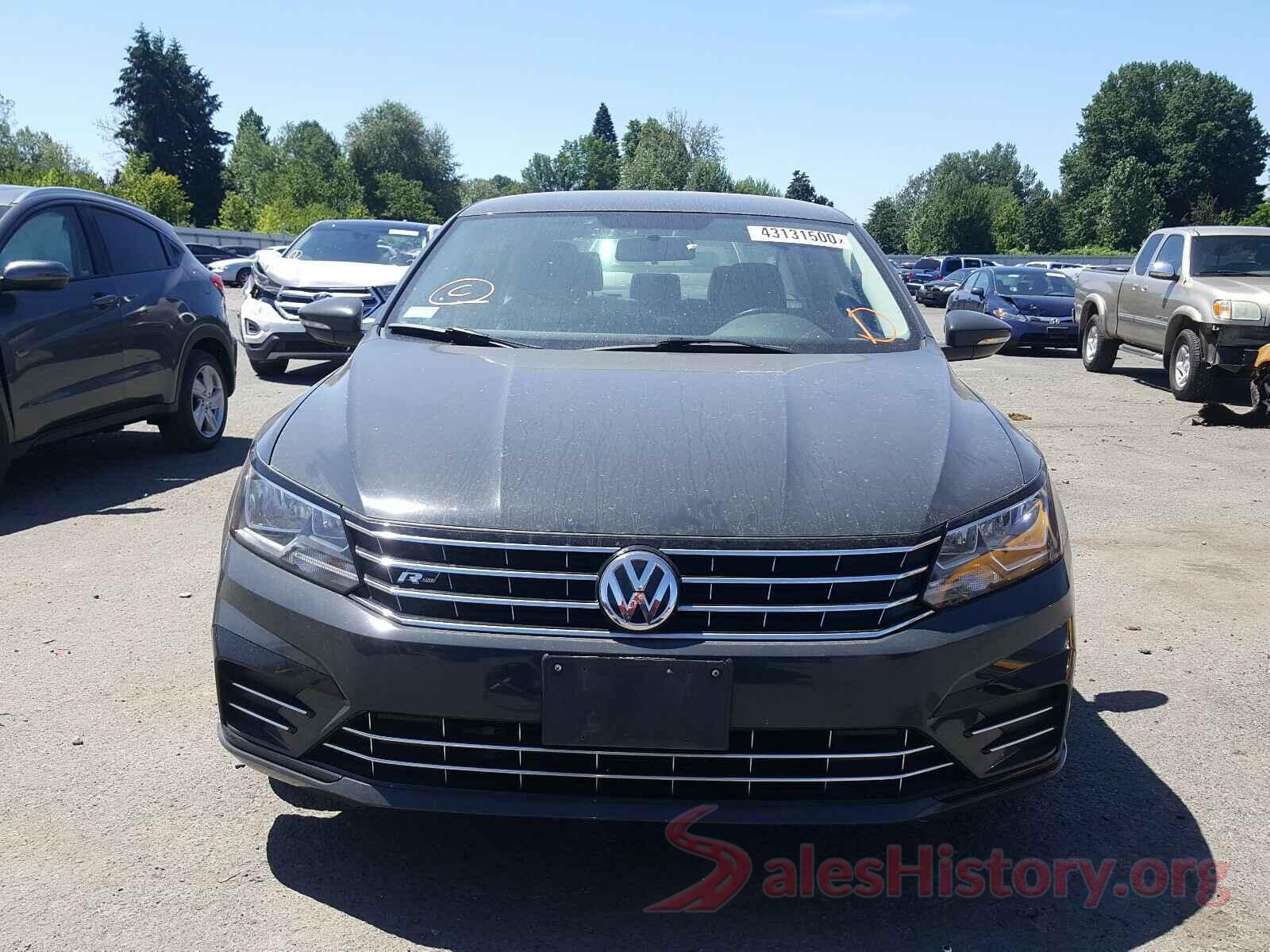 1VWDT7A32HC058628 2017 VOLKSWAGEN PASSAT