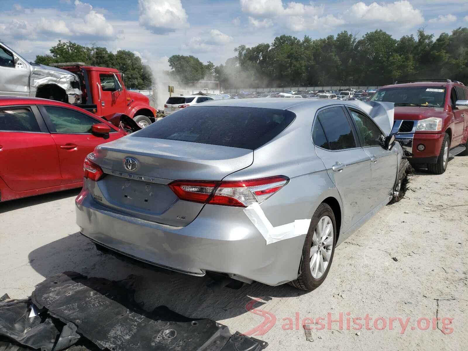 4T1B11HK3JU648472 2018 TOYOTA CAMRY