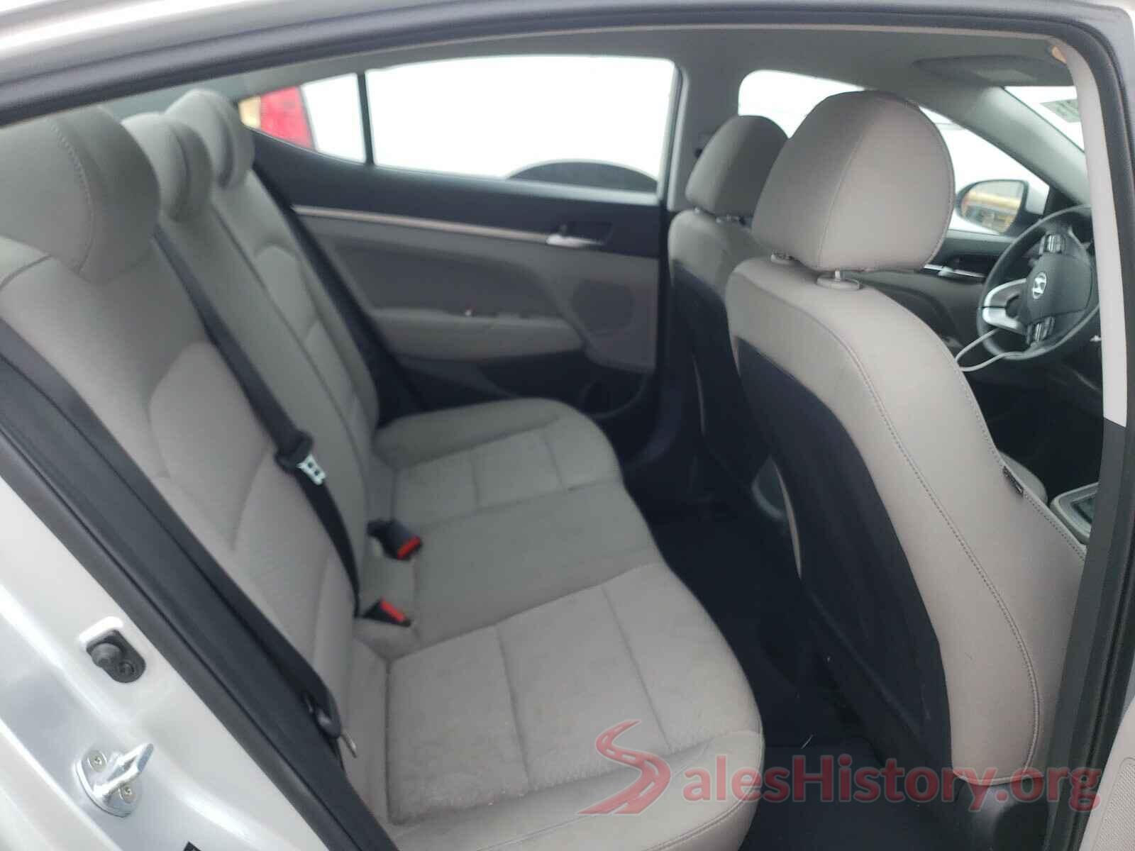 5NPD84LF0KH493895 2019 HYUNDAI ELANTRA