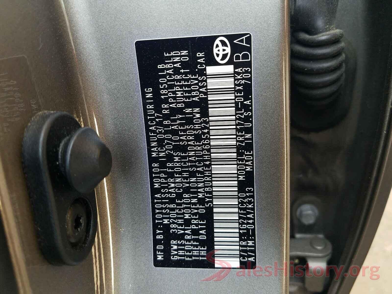 5YFBURHE4HP665423 2017 TOYOTA COROLLA