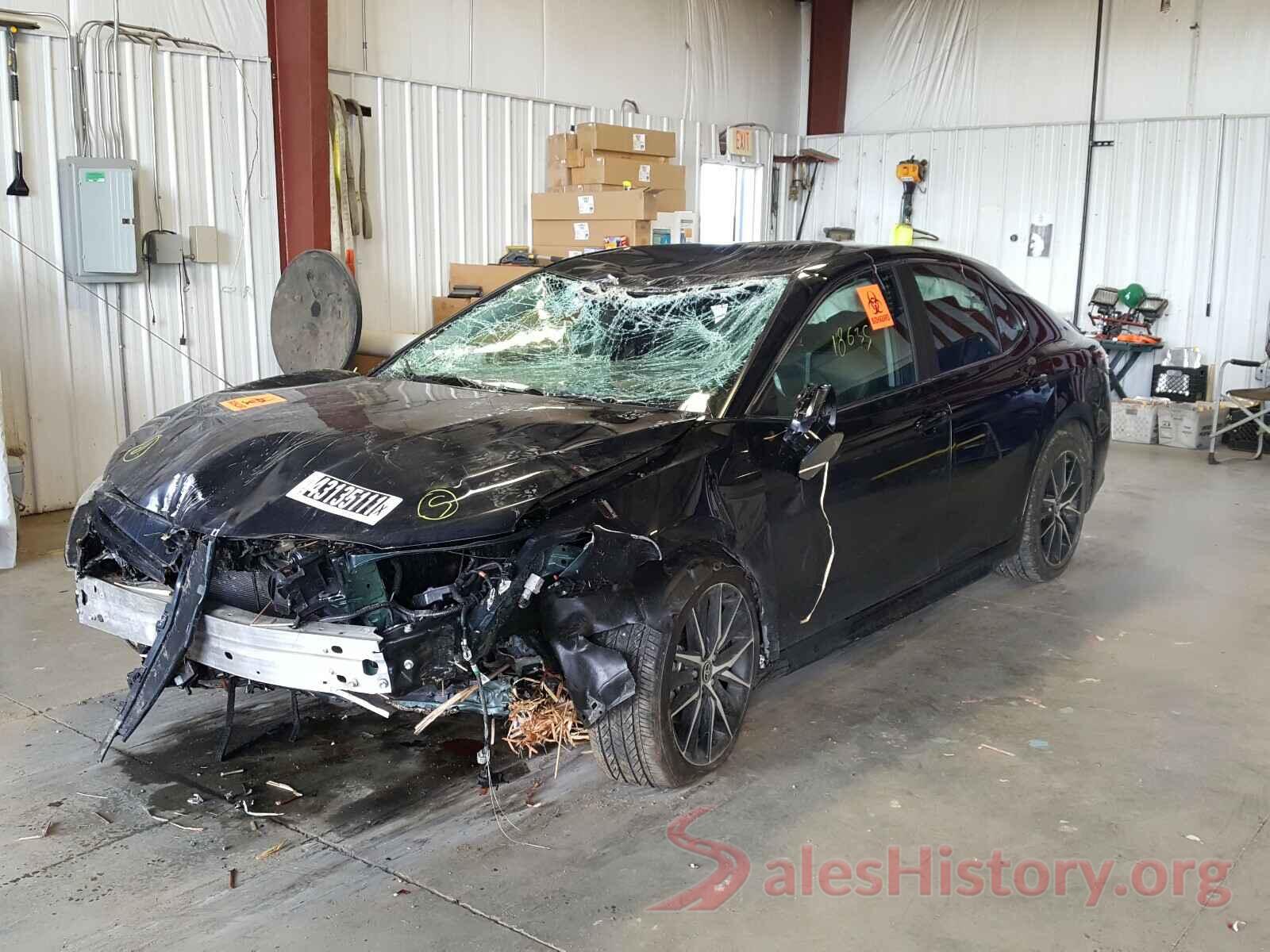 4T1G11AK1MU407319 2021 TOYOTA CAMRY