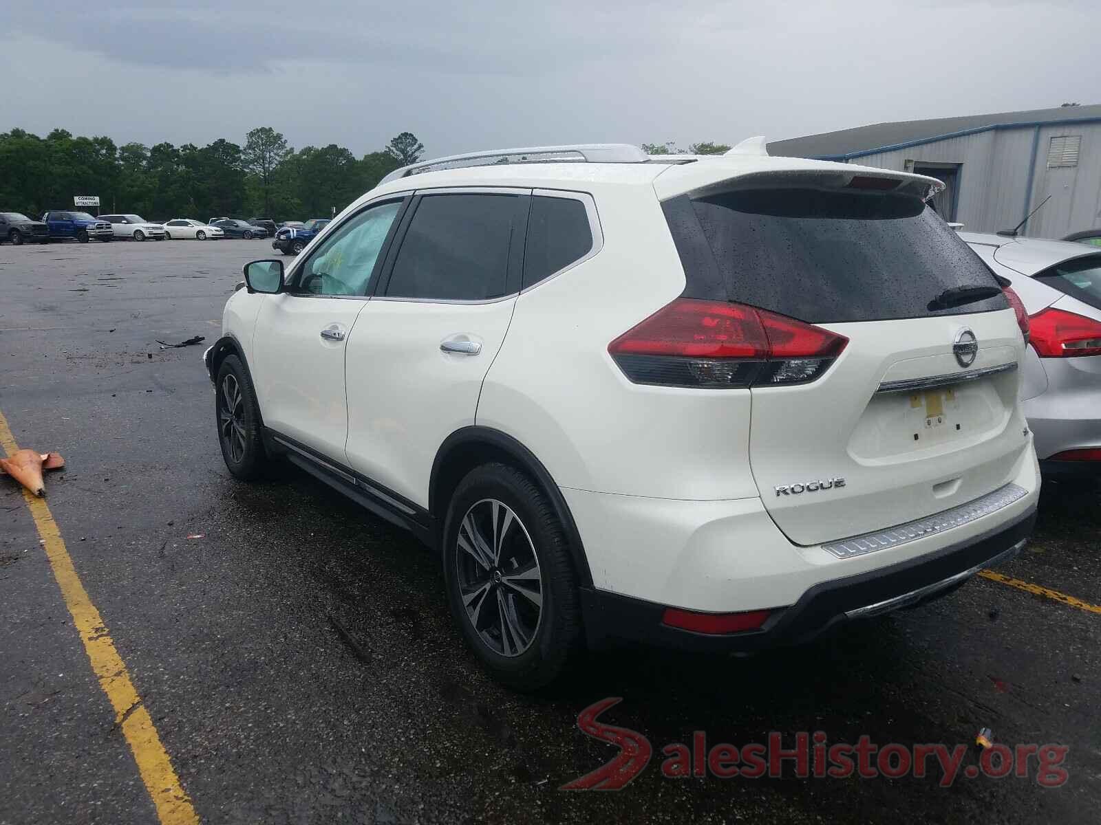 JN8AT2MTXJW451418 2018 NISSAN ROGUE