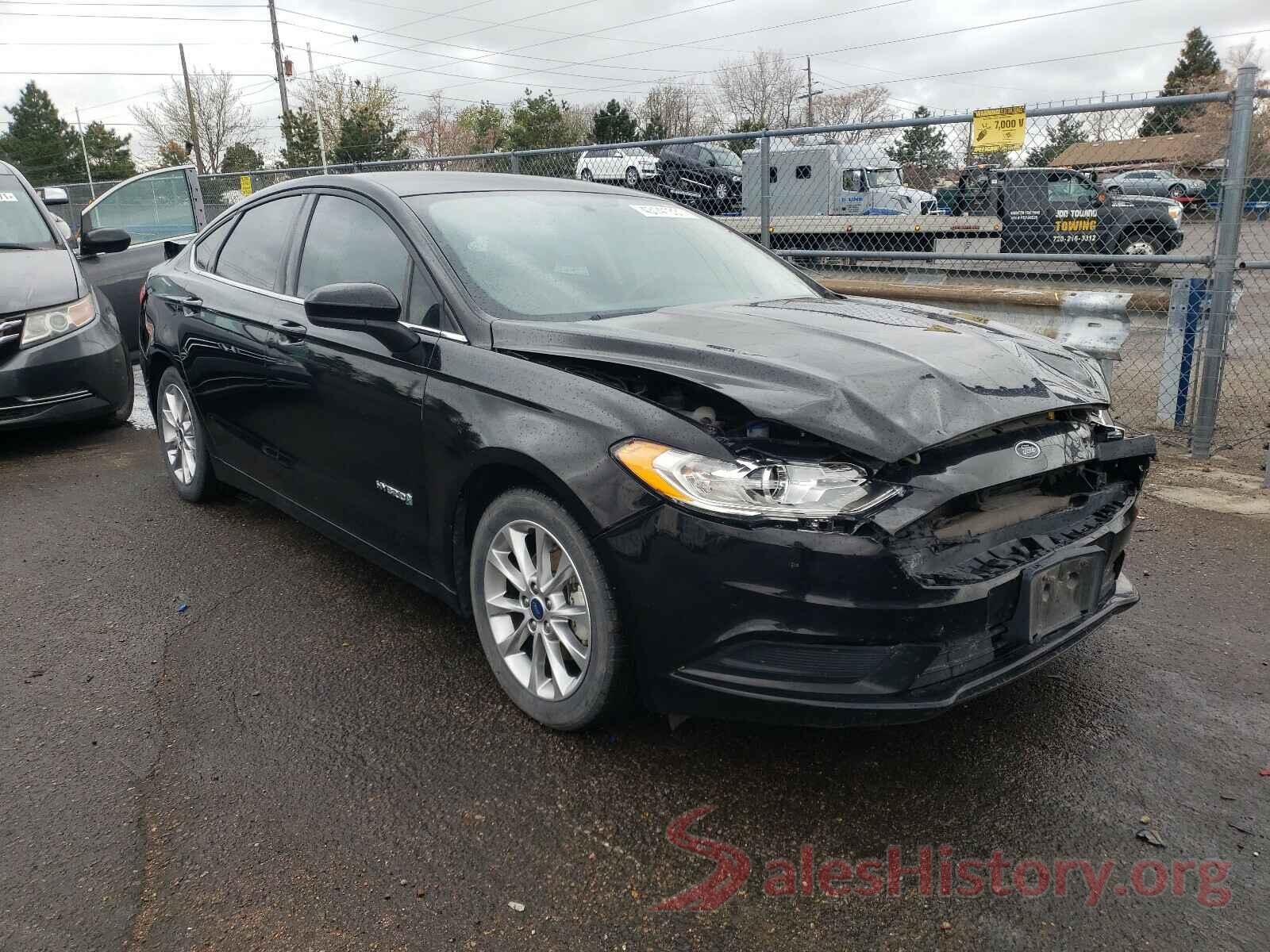 3FA6P0UU5HR113768 2017 FORD FUSION