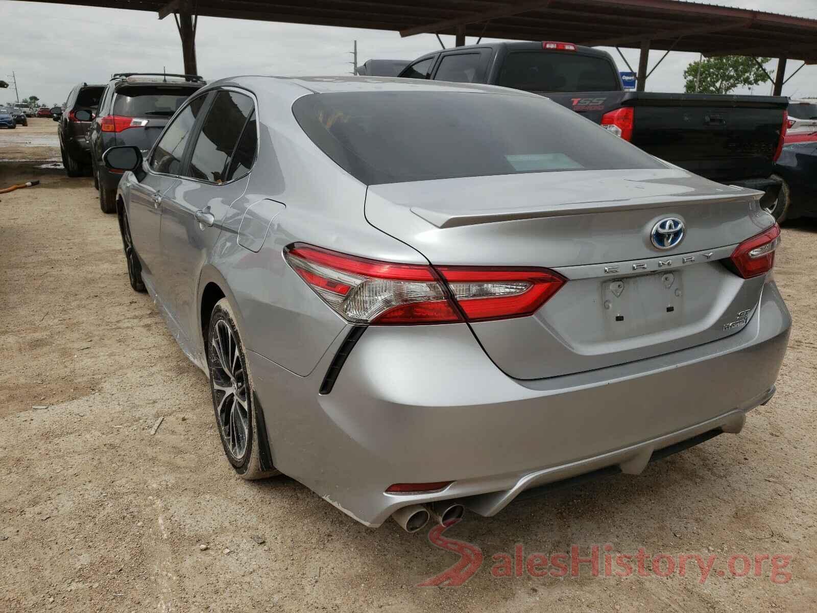 4T1B21HK8JU504865 2018 TOYOTA CAMRY