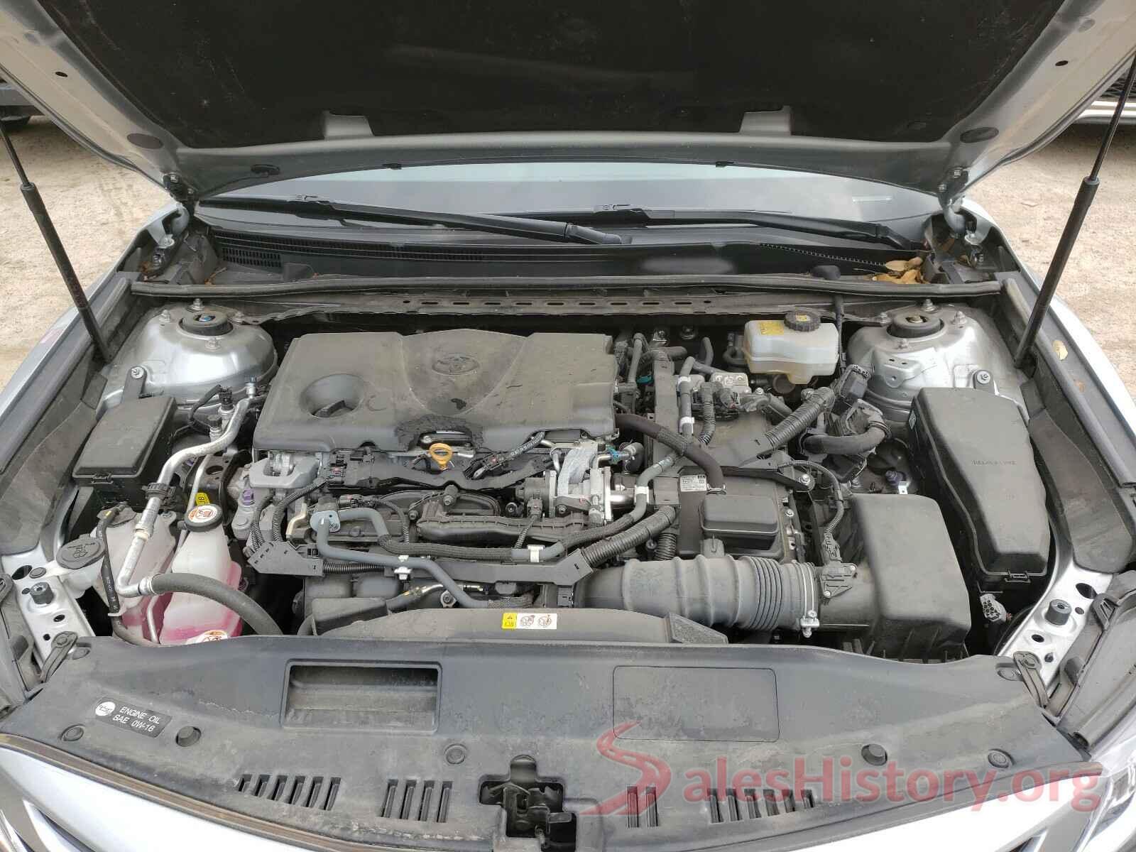 4T1B21HK8JU504865 2018 TOYOTA CAMRY