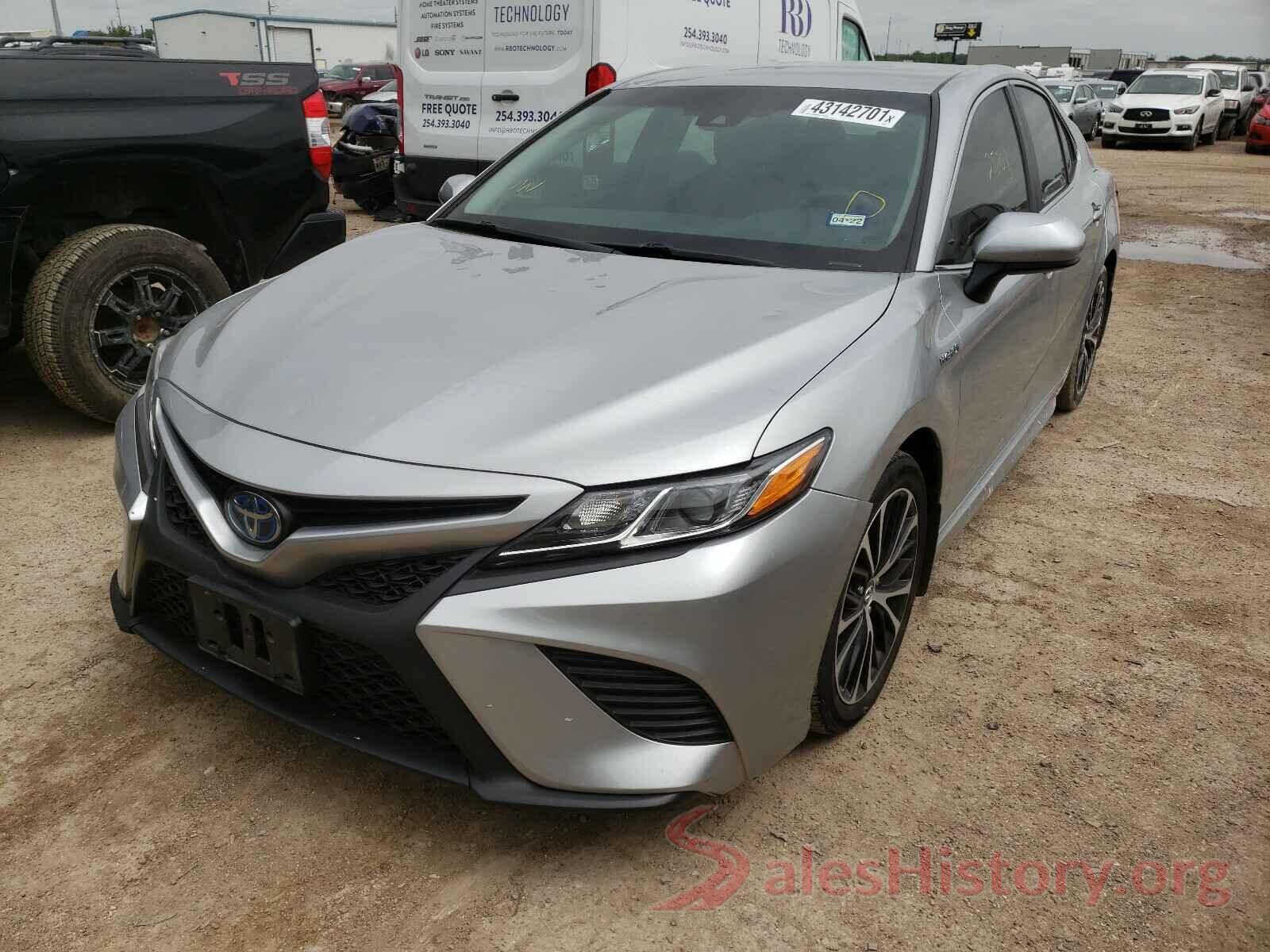 4T1B21HK8JU504865 2018 TOYOTA CAMRY