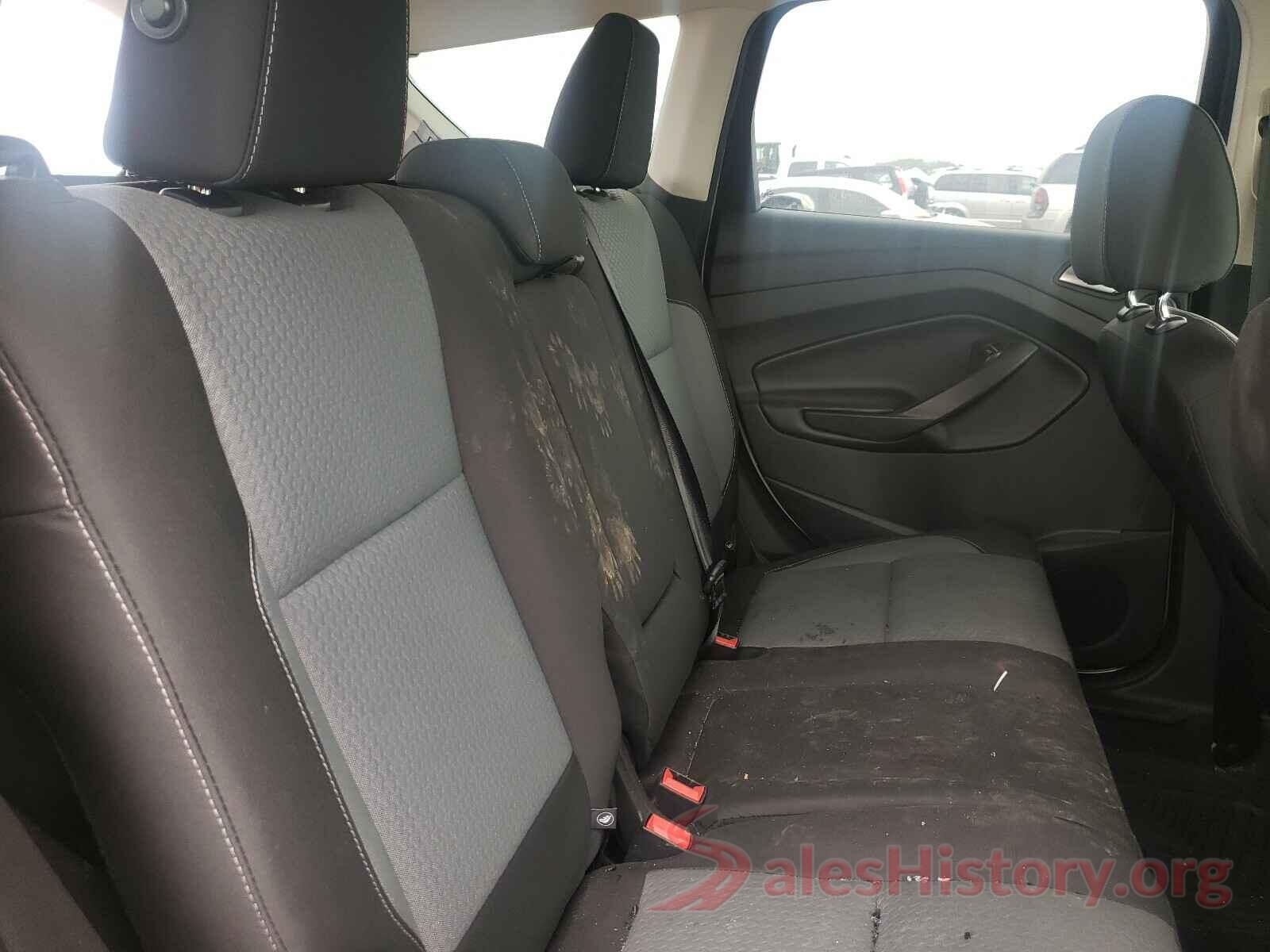 1FMCU9G9XHUA86069 2017 FORD ESCAPE