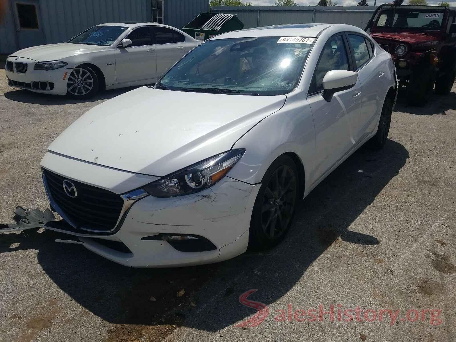 3MZBN1V3XJM203279 2018 MAZDA 3