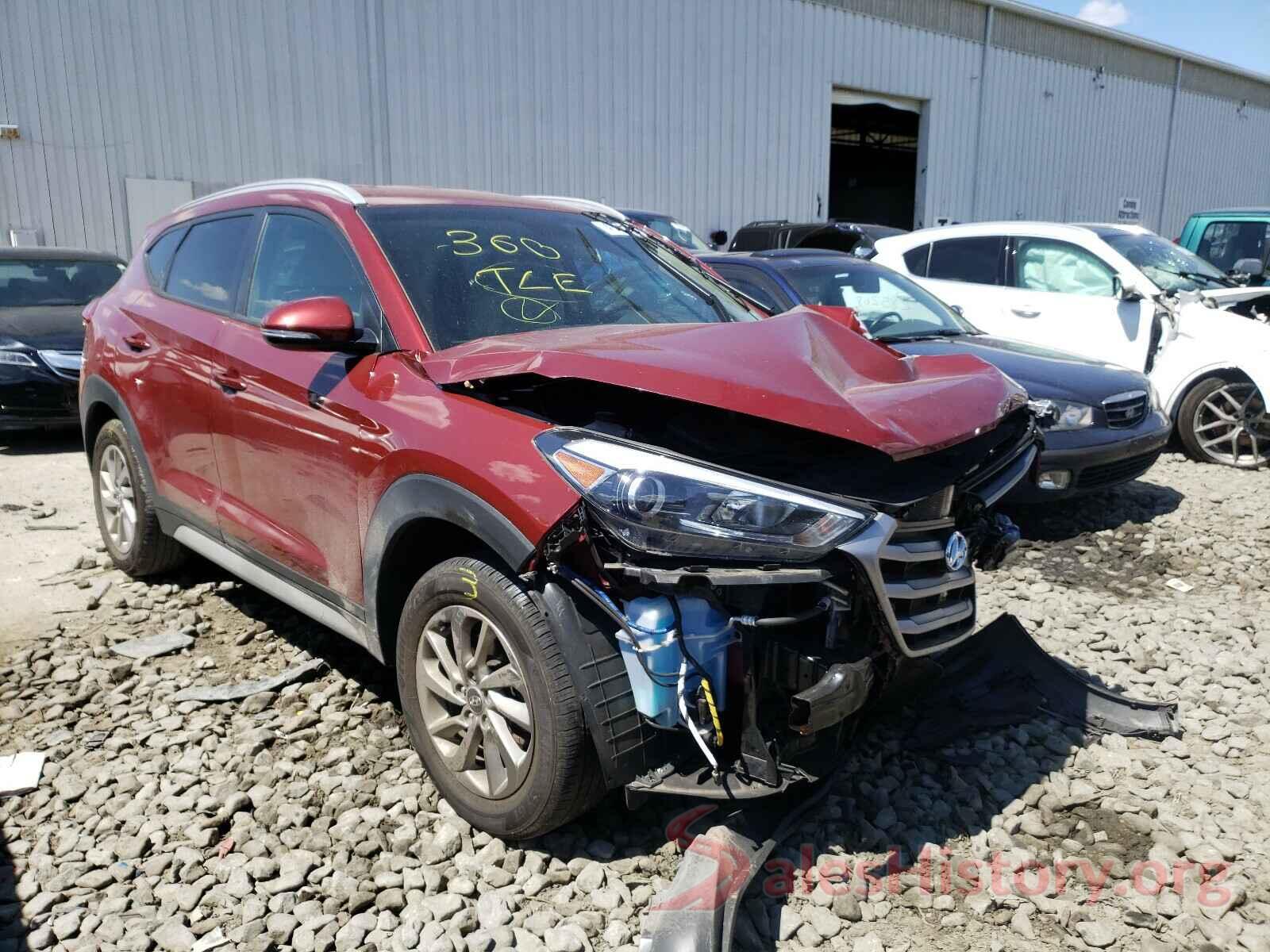 KM8J3CA49JU829900 2018 HYUNDAI TUCSON