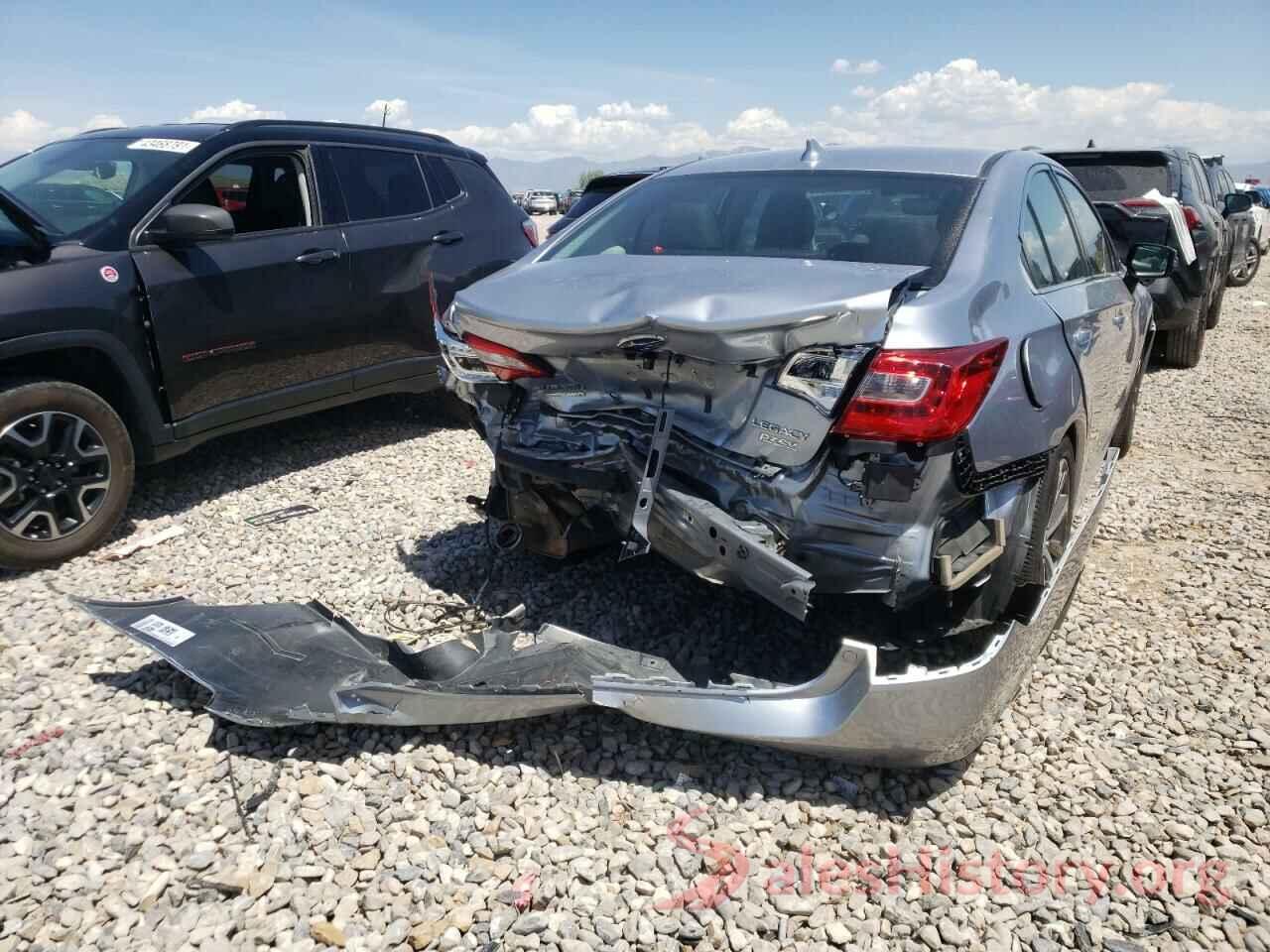 4S3BNAN62H3065066 2017 SUBARU LEGACY