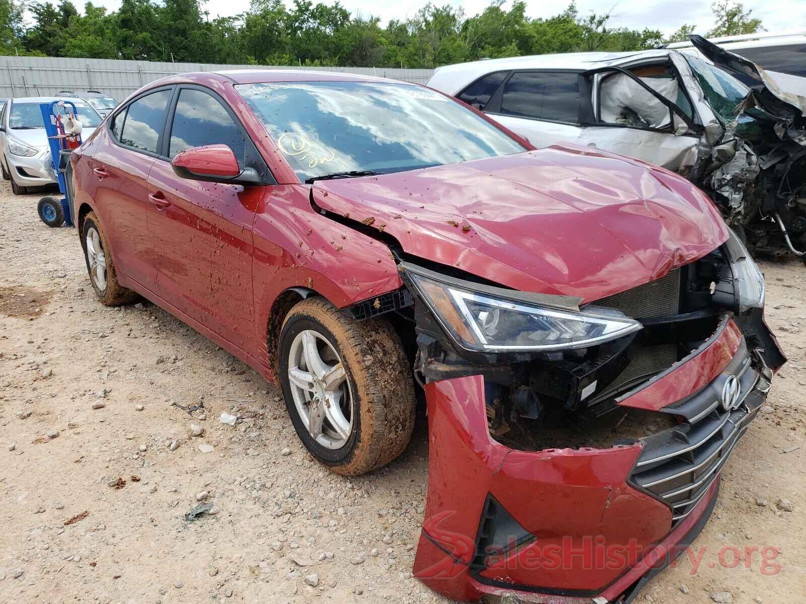 5NPD74LF1KH425575 2019 HYUNDAI ELANTRA