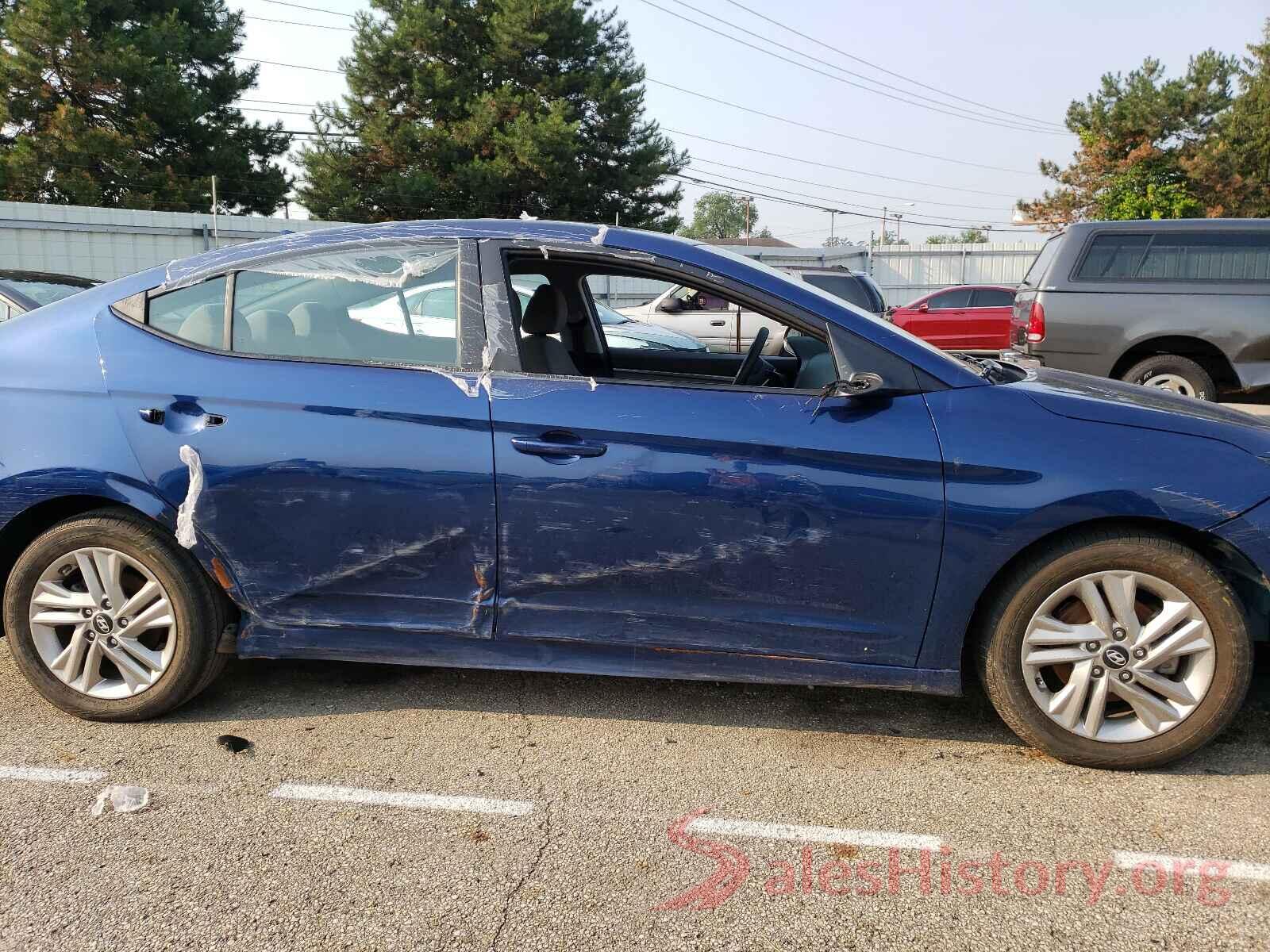 5NPD84LF3KH403235 2019 HYUNDAI ELANTRA