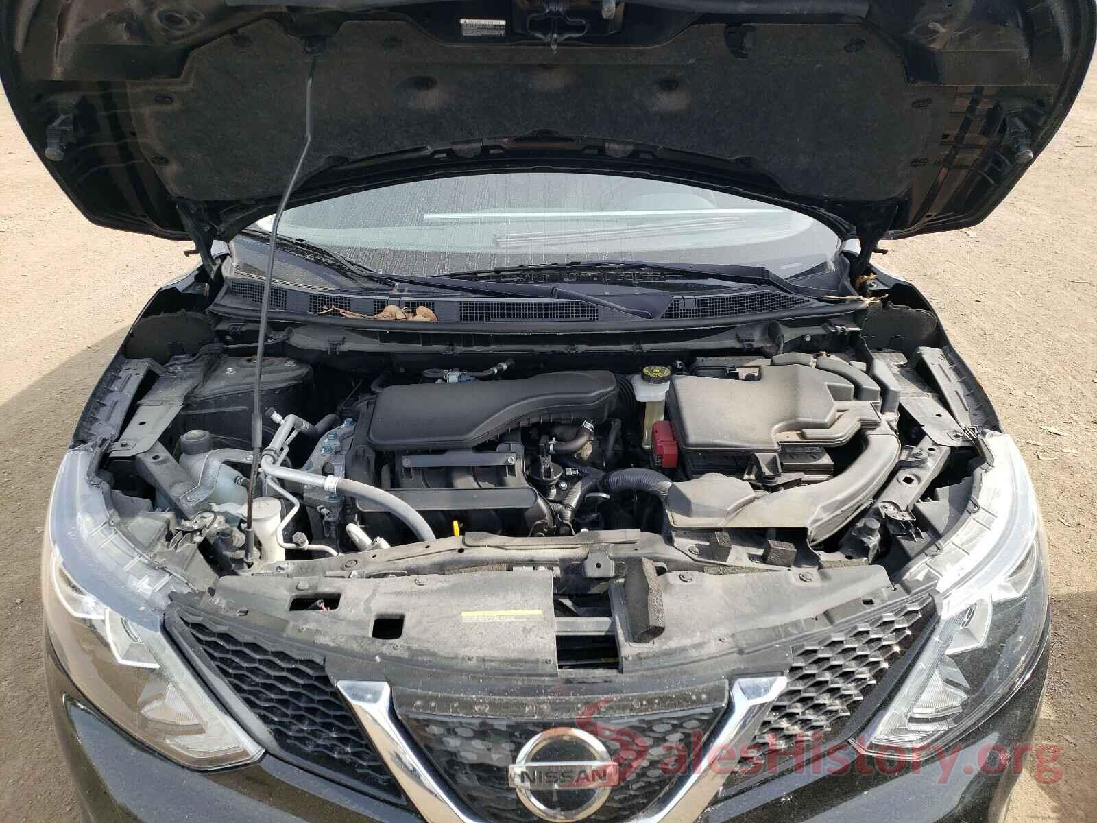 JN1BJ1CR4JW286765 2018 NISSAN ROGUE