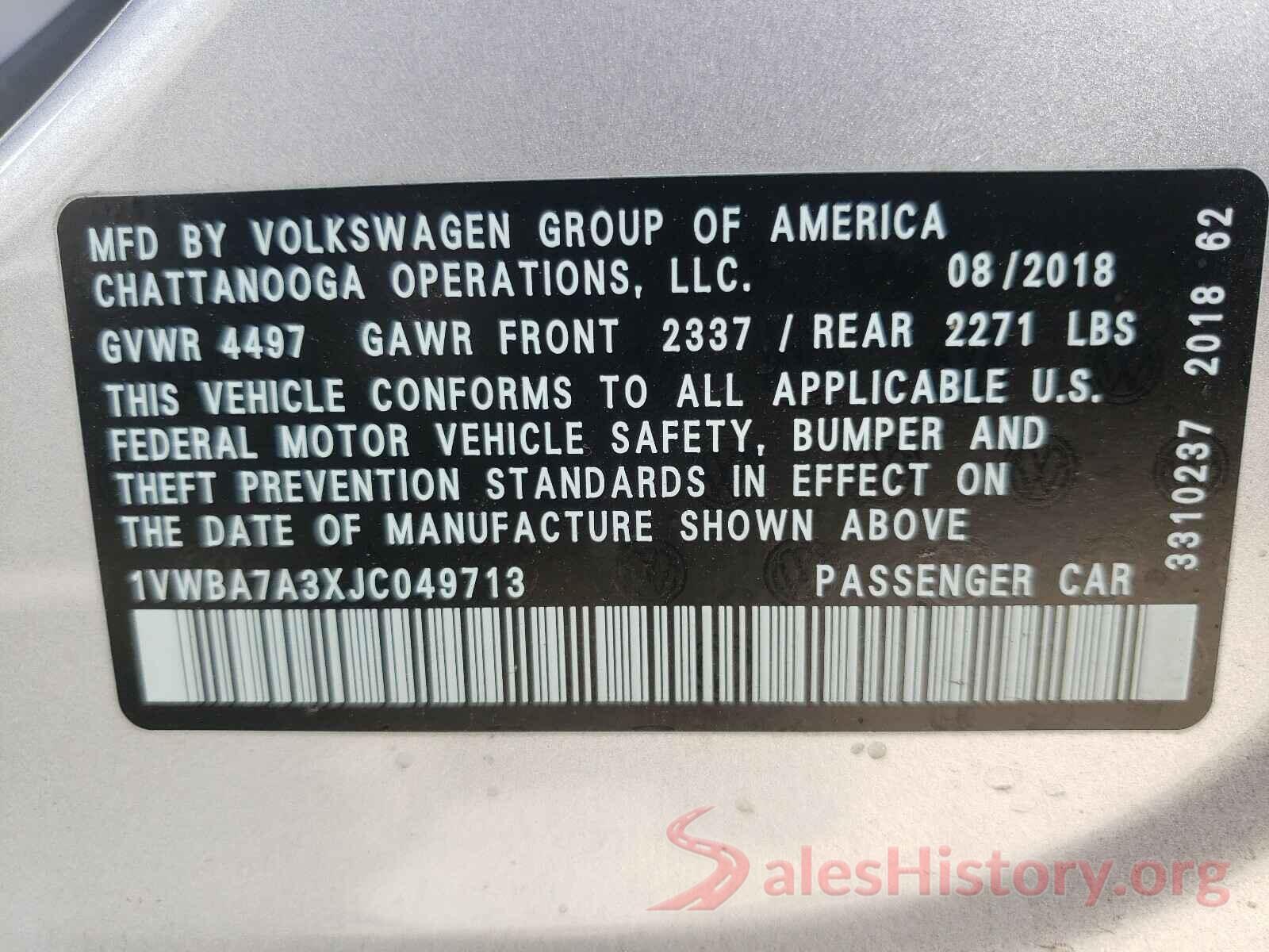 1VWBA7A3XJC049713 2018 VOLKSWAGEN PASSAT