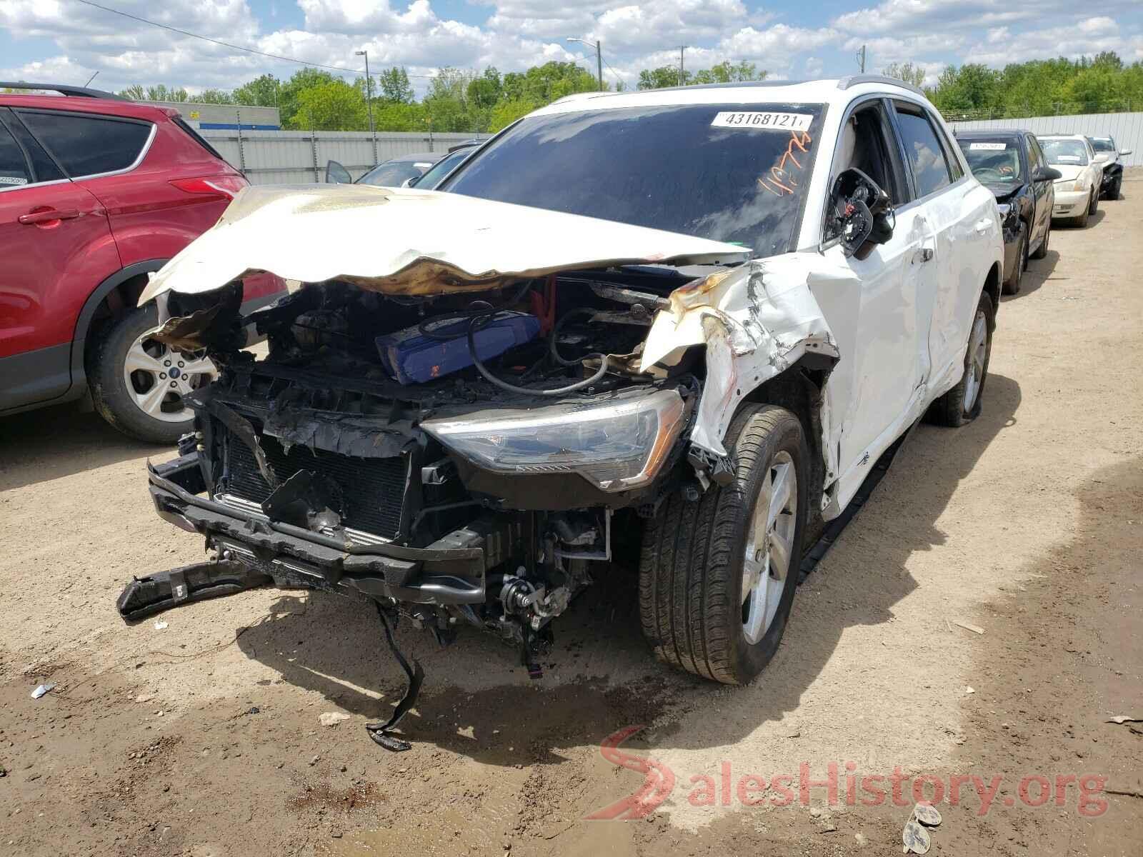 WA1AECF38K1077358 2019 AUDI Q3