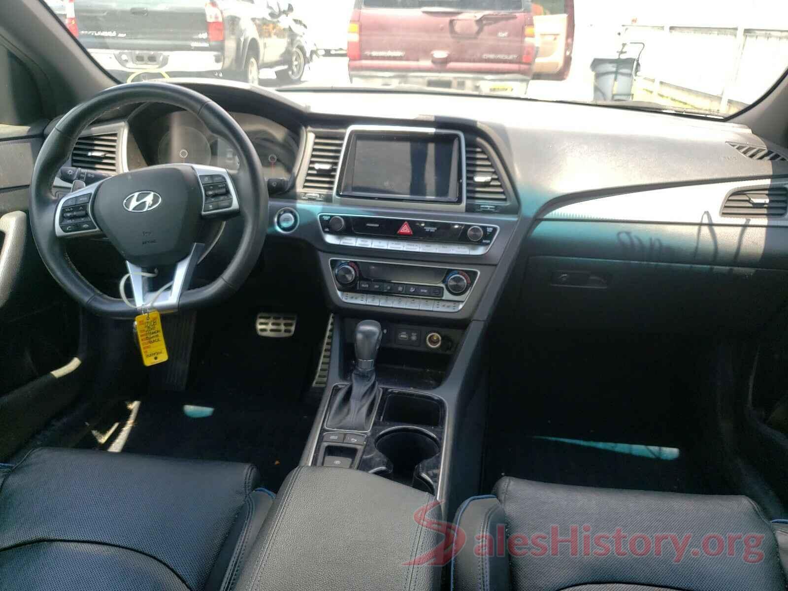 5NPE34AB5JH720306 2018 HYUNDAI SONATA