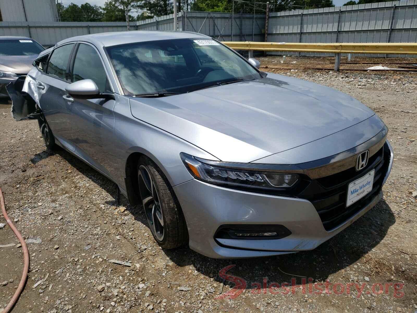 1HGCV1F31JA200758 2018 HONDA ACCORD