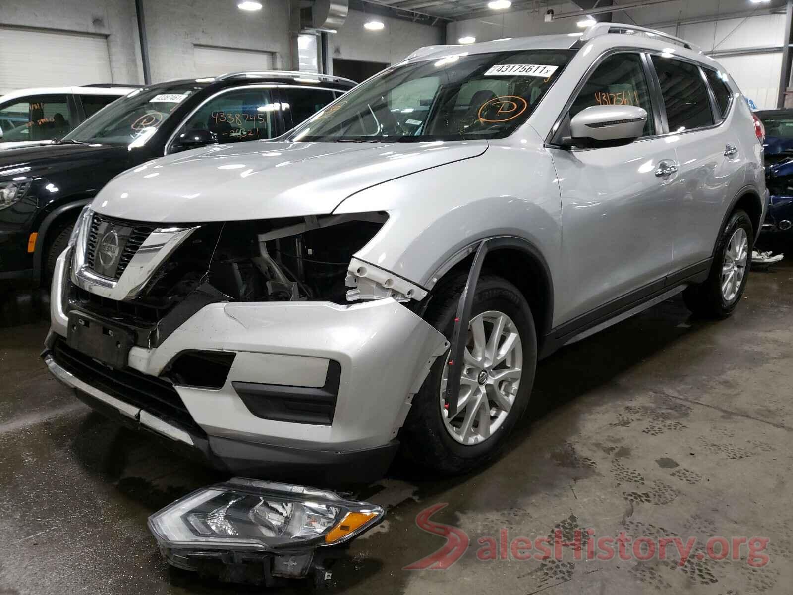 5N1AT2MV9HC855766 2017 NISSAN ROGUE