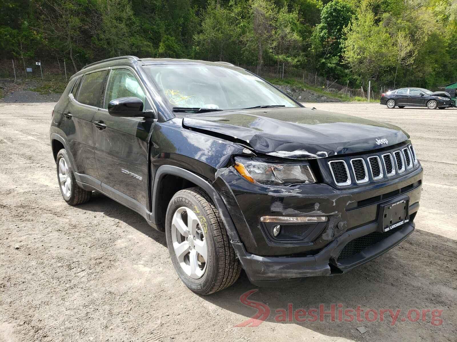 3C4NJDBB3KT679129 2019 JEEP COMPASS