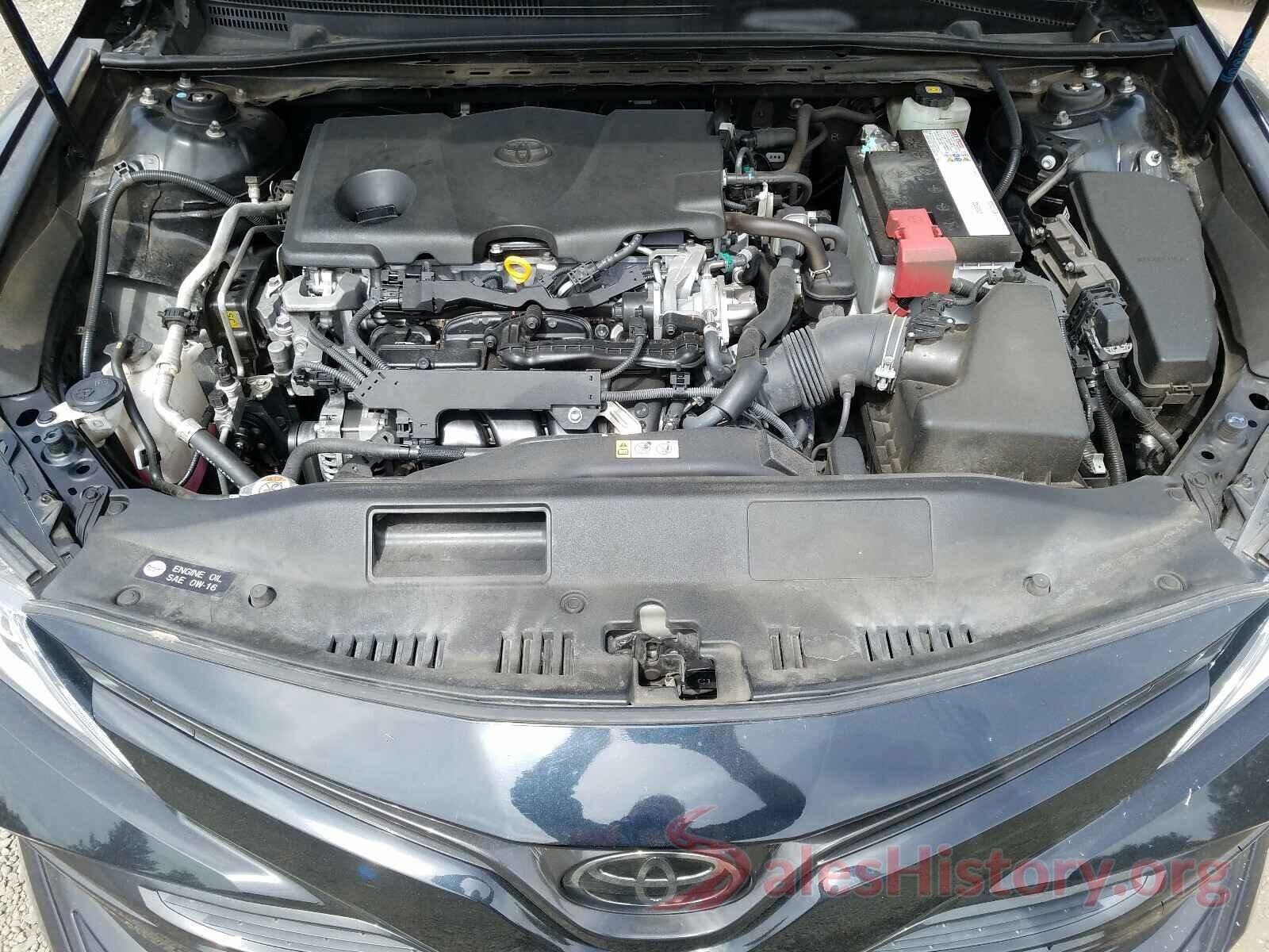 JTNB11HK9J3015724 2018 TOYOTA CAMRY