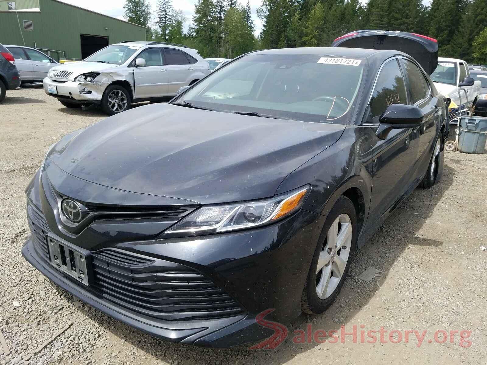 JTNB11HK9J3015724 2018 TOYOTA CAMRY