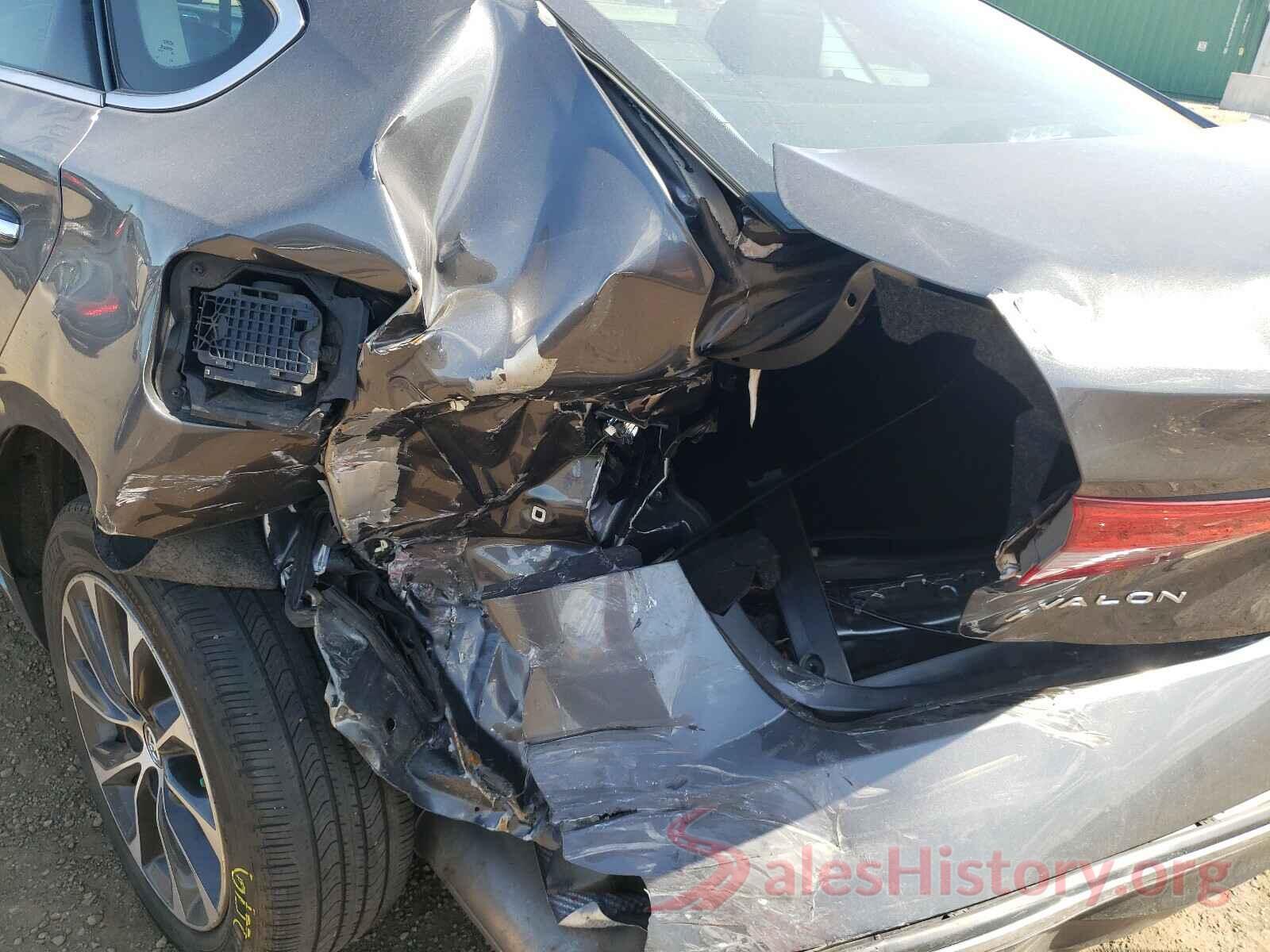 4T1BK1EB3JU288332 2018 TOYOTA AVALON