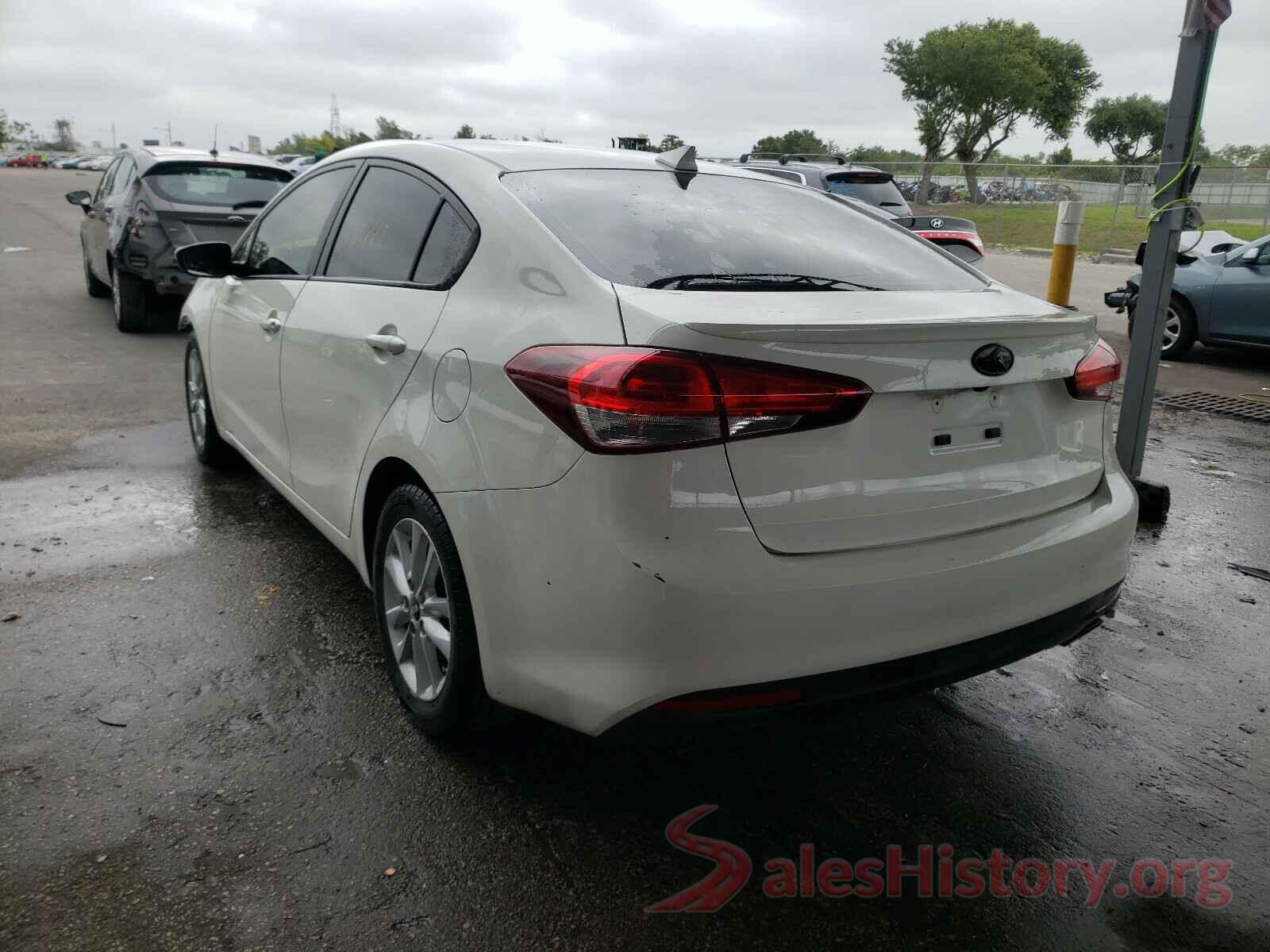 3KPFL4A70HE029750 2017 KIA FORTE