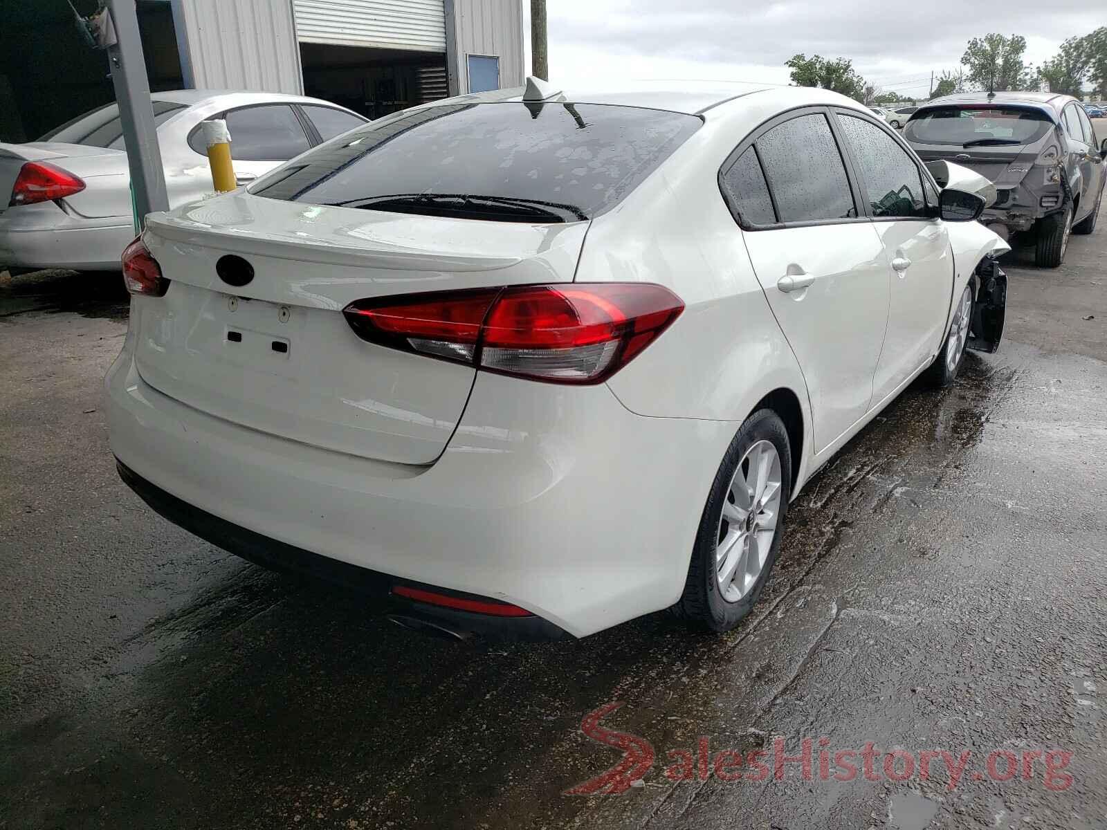 3KPFL4A70HE029750 2017 KIA FORTE