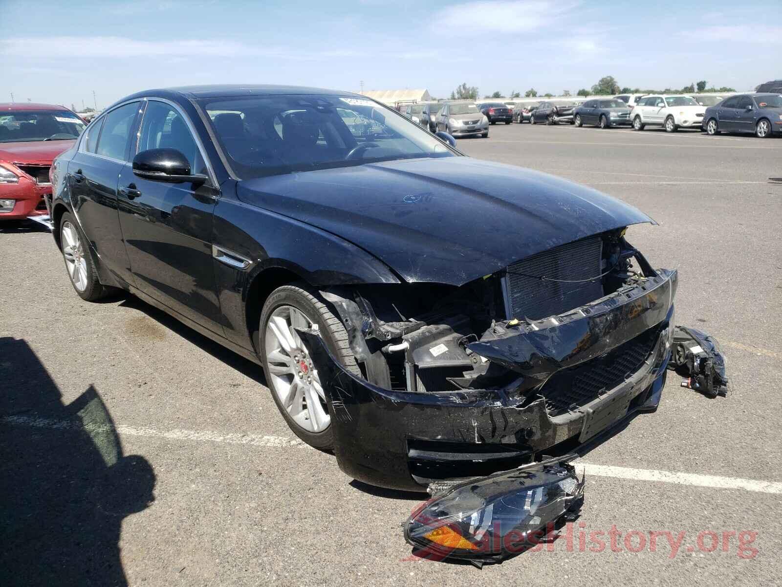 SAJAS4FXXKCP53001 2019 JAGUAR XE