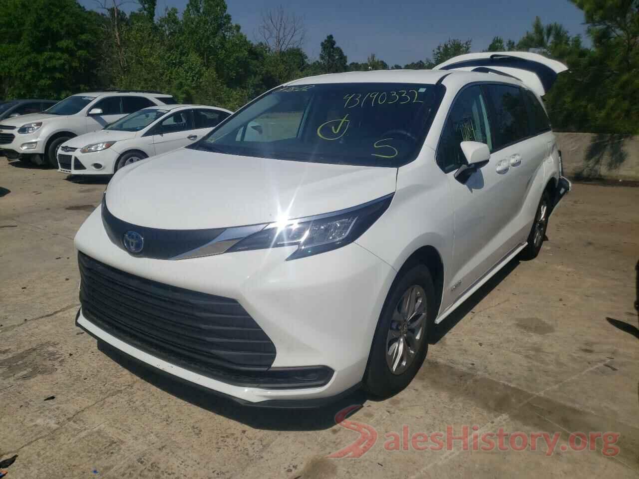 5TDKRKEC6MS070652 2021 TOYOTA SIENNA