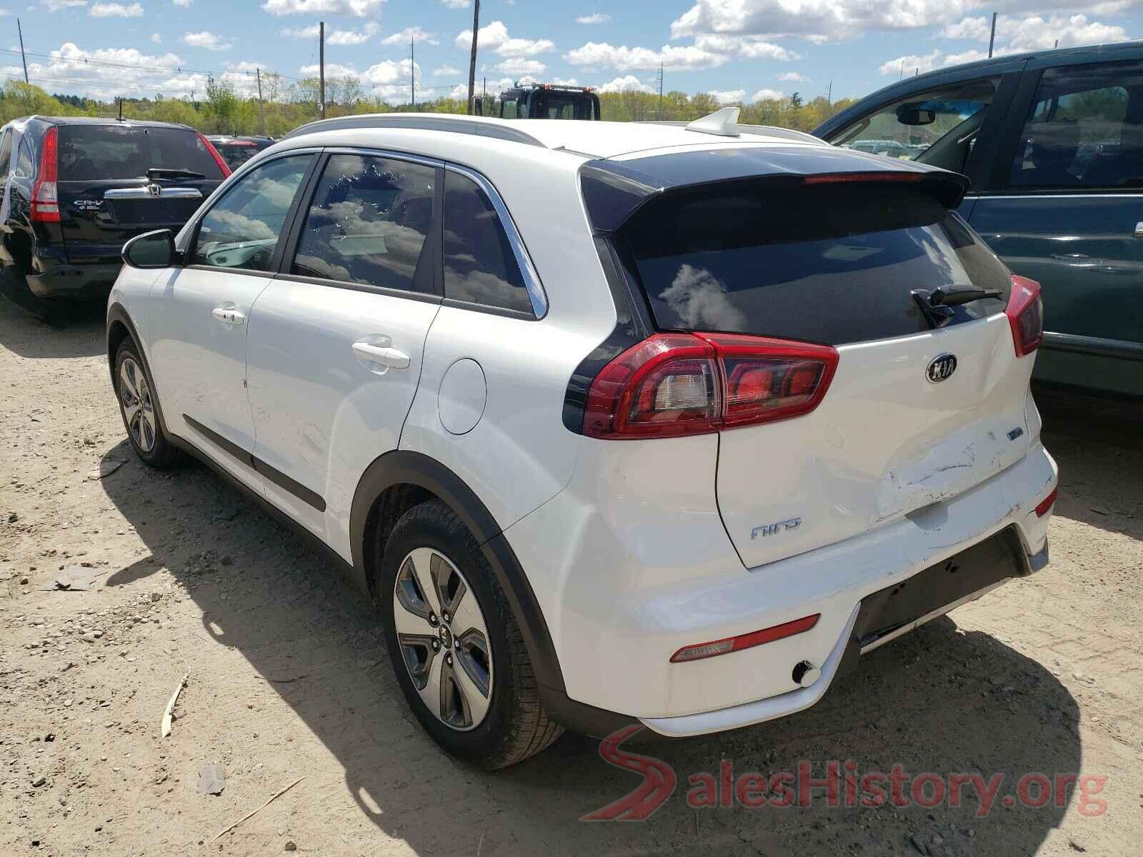 KNDCB3LC2K5264275 2019 KIA NIRO