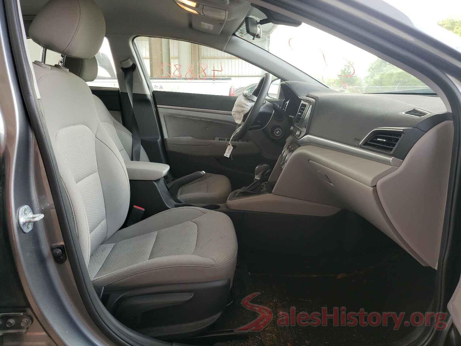 5NPD84LF2KH405221 2019 HYUNDAI ELANTRA