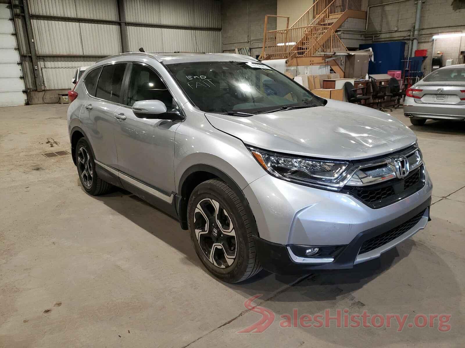 2HKRW2H92JH137613 2018 HONDA CRV