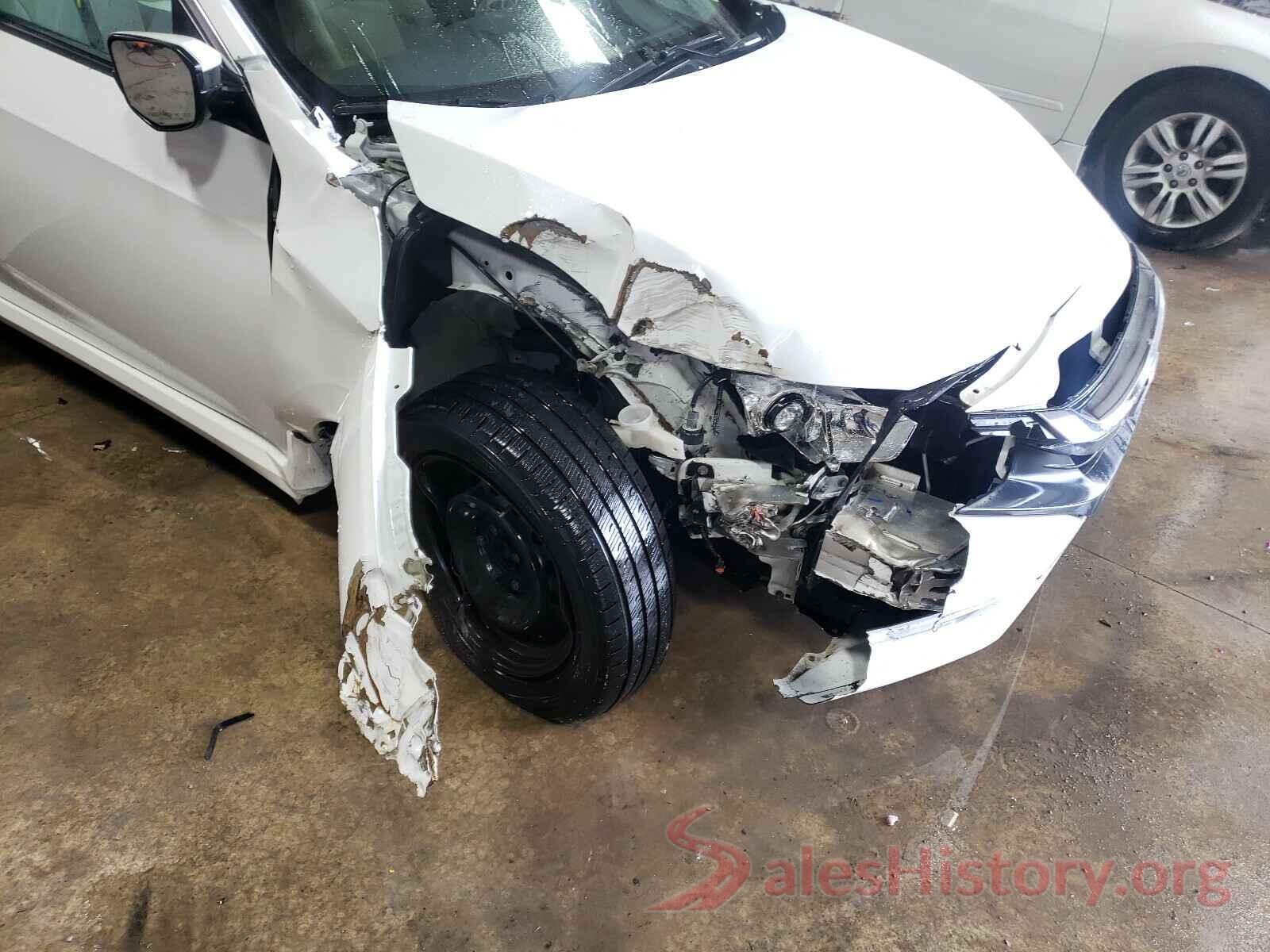 2HGFC2F5XJH509558 2018 HONDA CIVIC