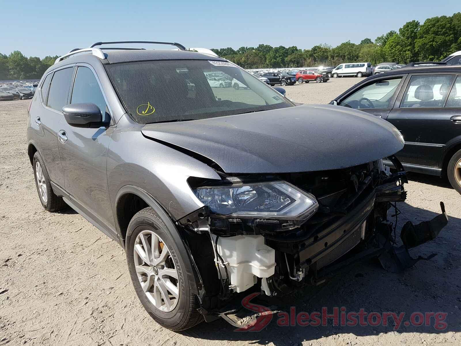 KNMAT2MV2JP557434 2018 NISSAN ROGUE