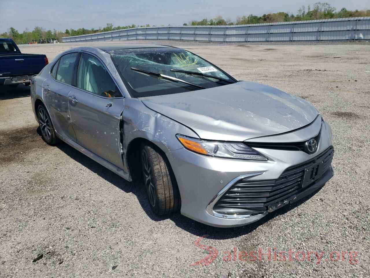 4T1F11AK8NU014981 2022 TOYOTA CAMRY