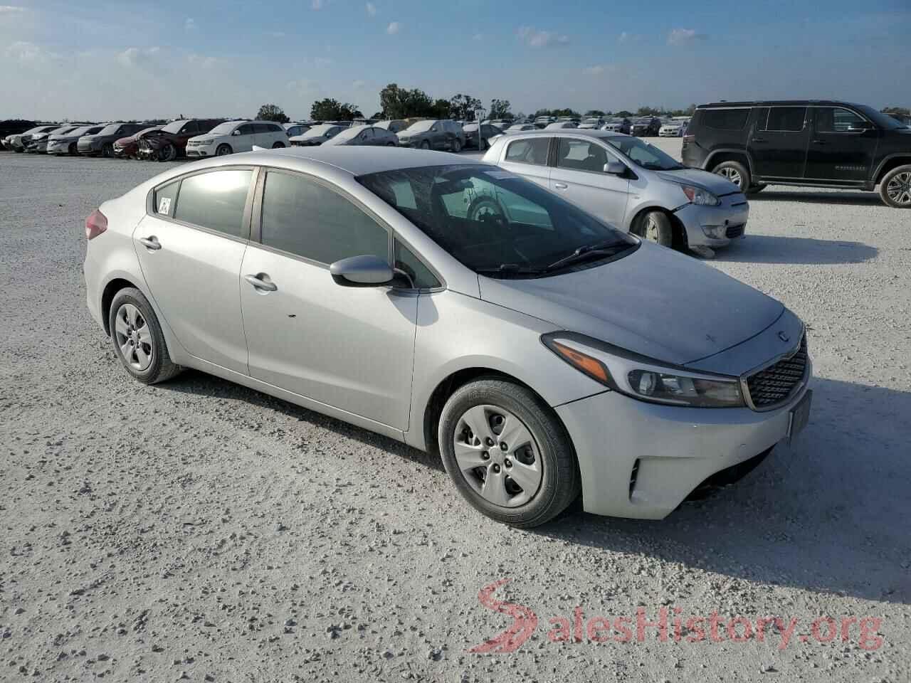 3KPFL4A70JE248200 2018 KIA FORTE