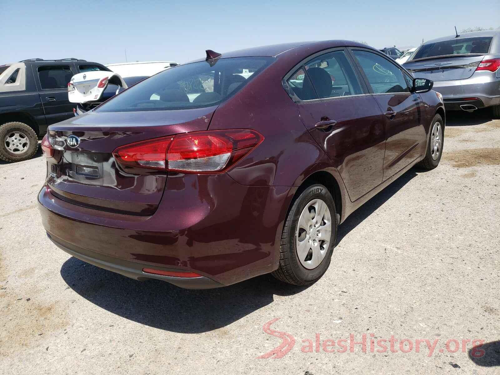 3KPFK4A72HE018381 2017 KIA FORTE